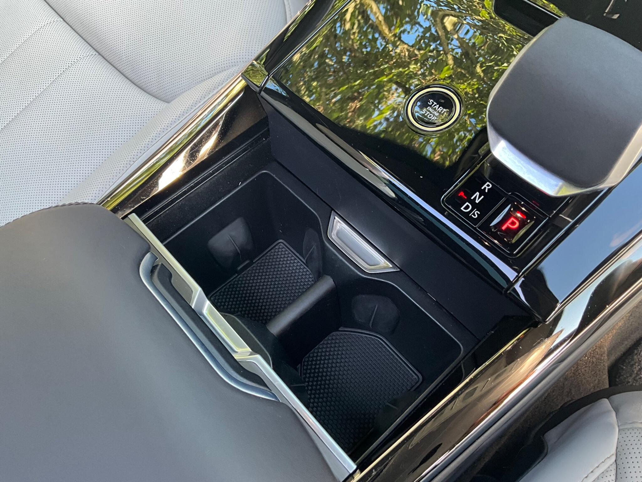 Land Rover Range Rover Sport view 8