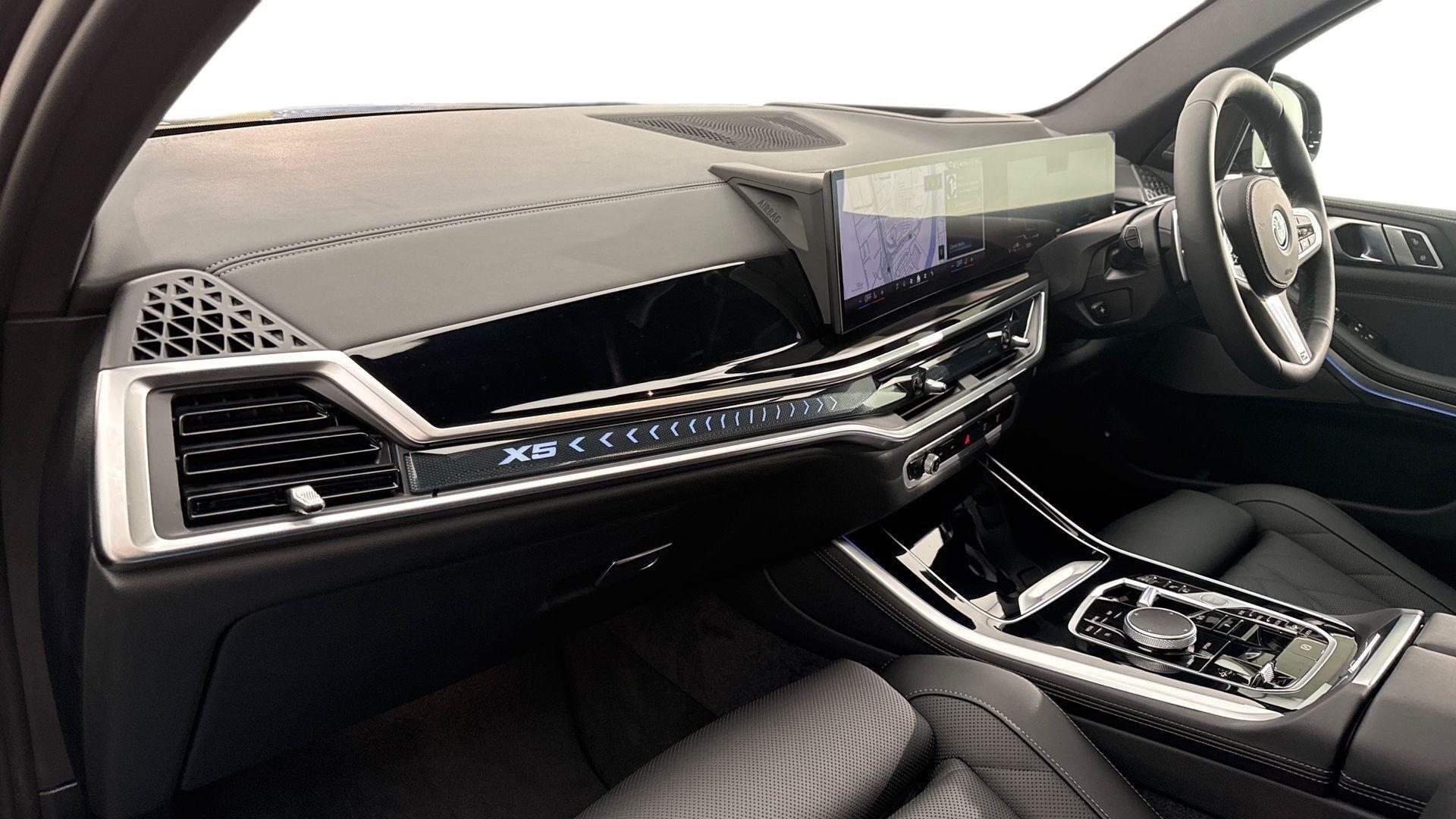 BMW X5 view 7