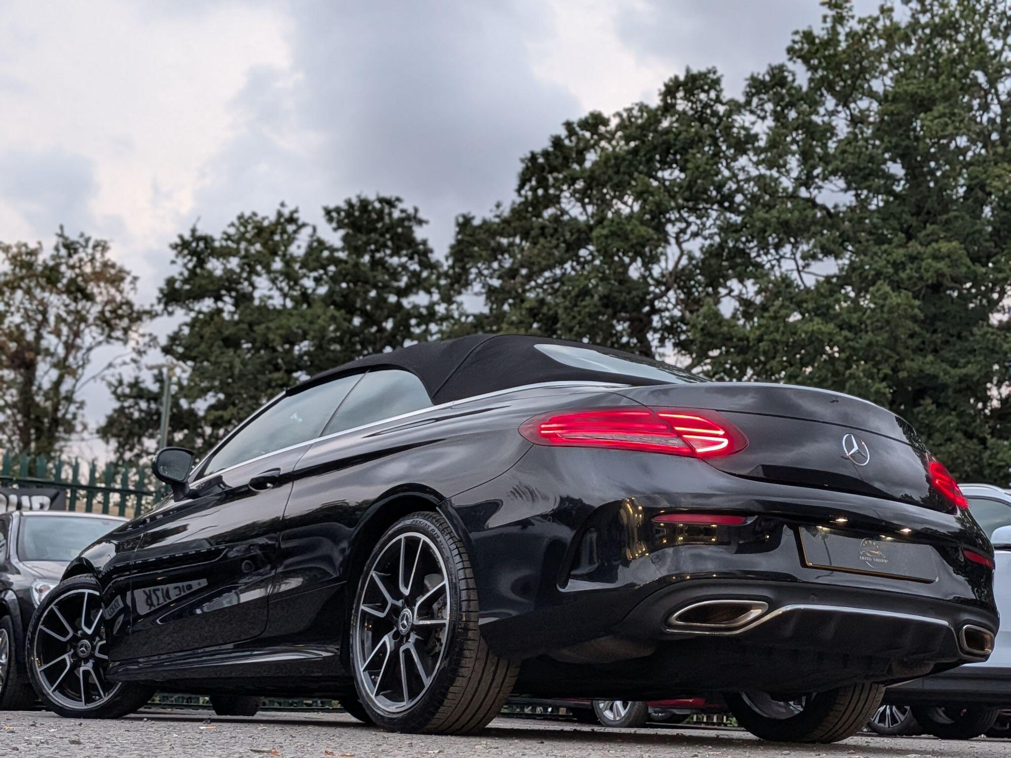 Mercedes-Benz C Class view 20