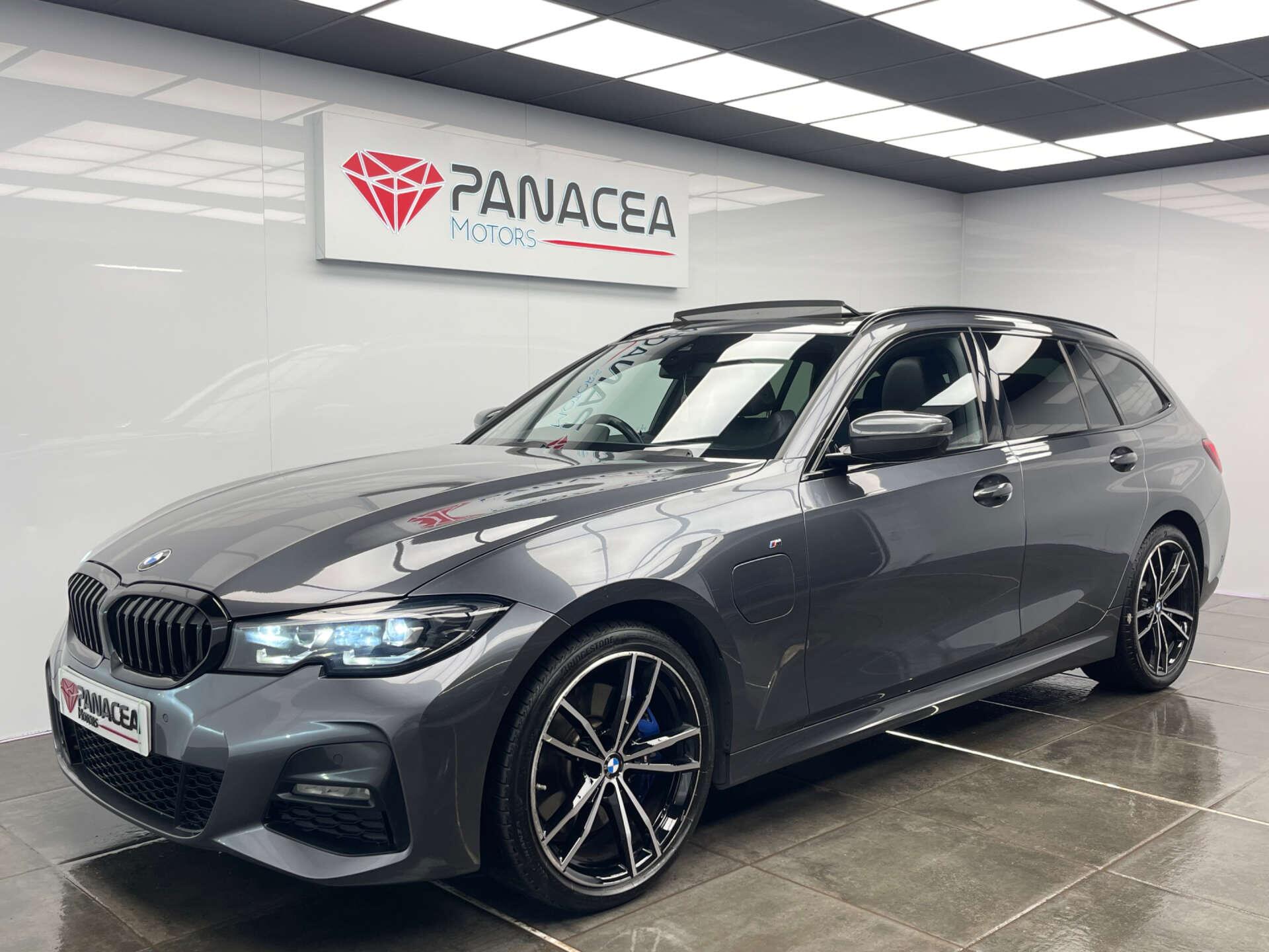 BMW 3 Series view 14