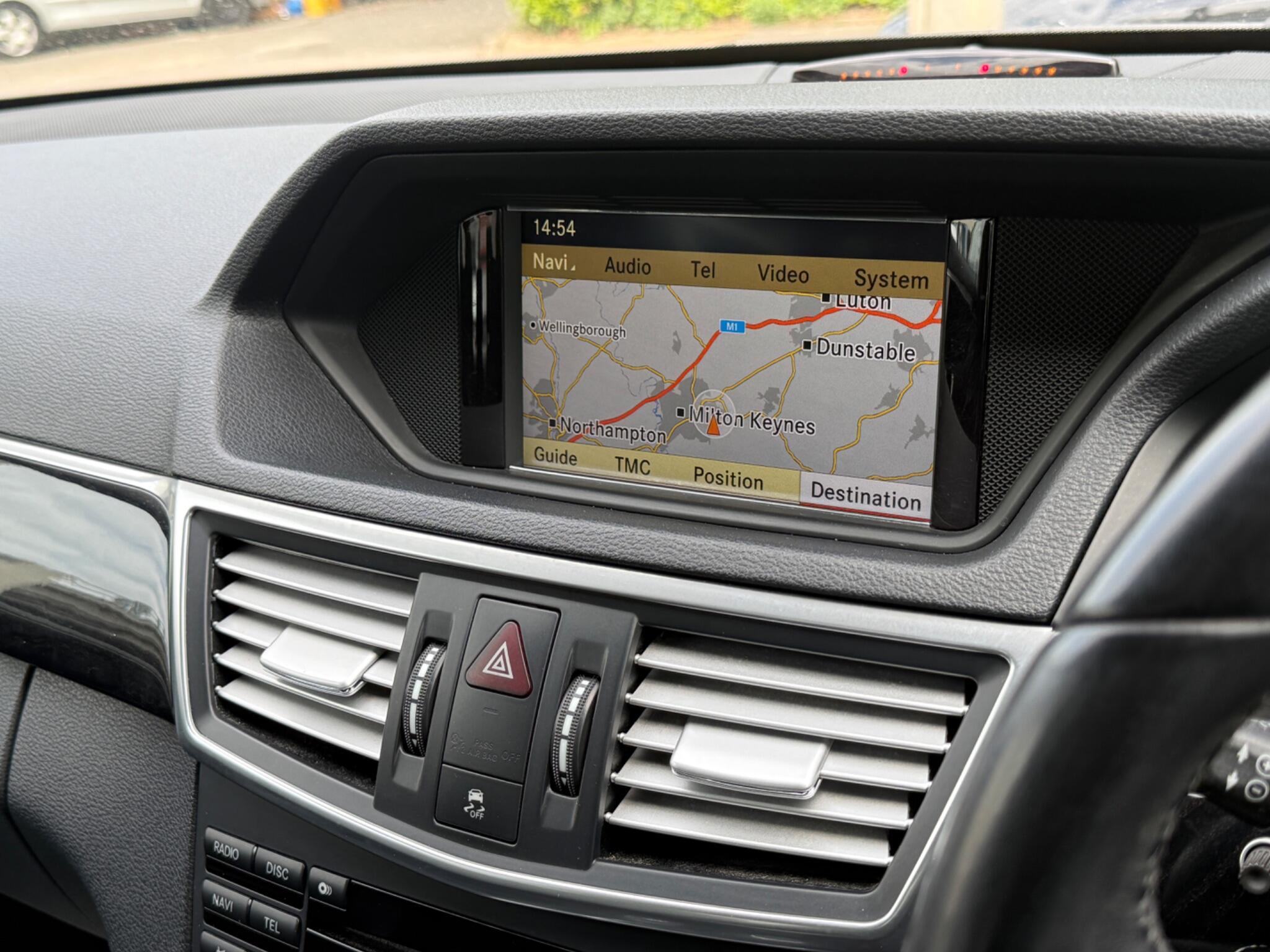 Mercedes-Benz E Class - Image 63