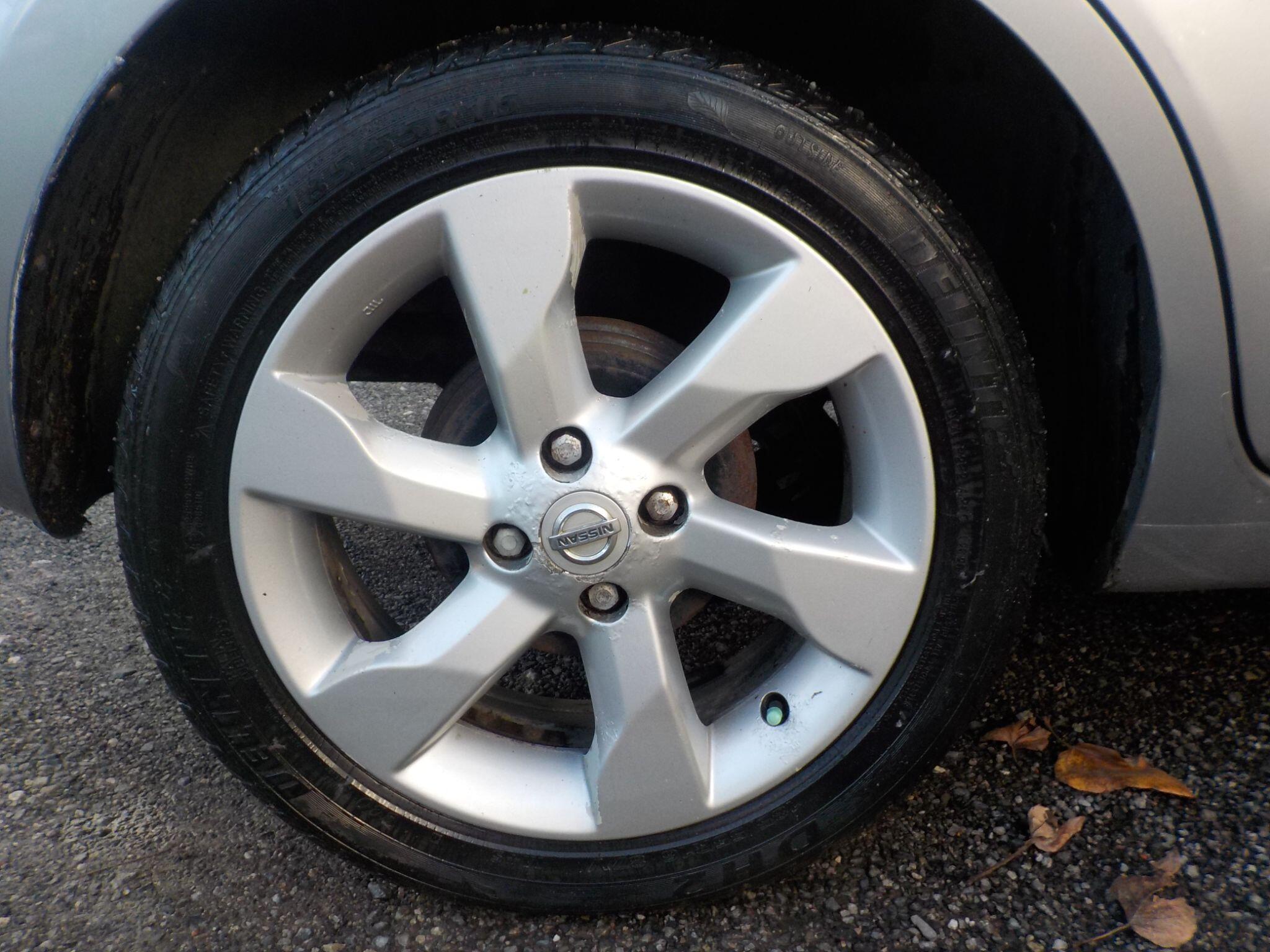 Nissan Note 1.4 16V n-tec Euro 4 5dr