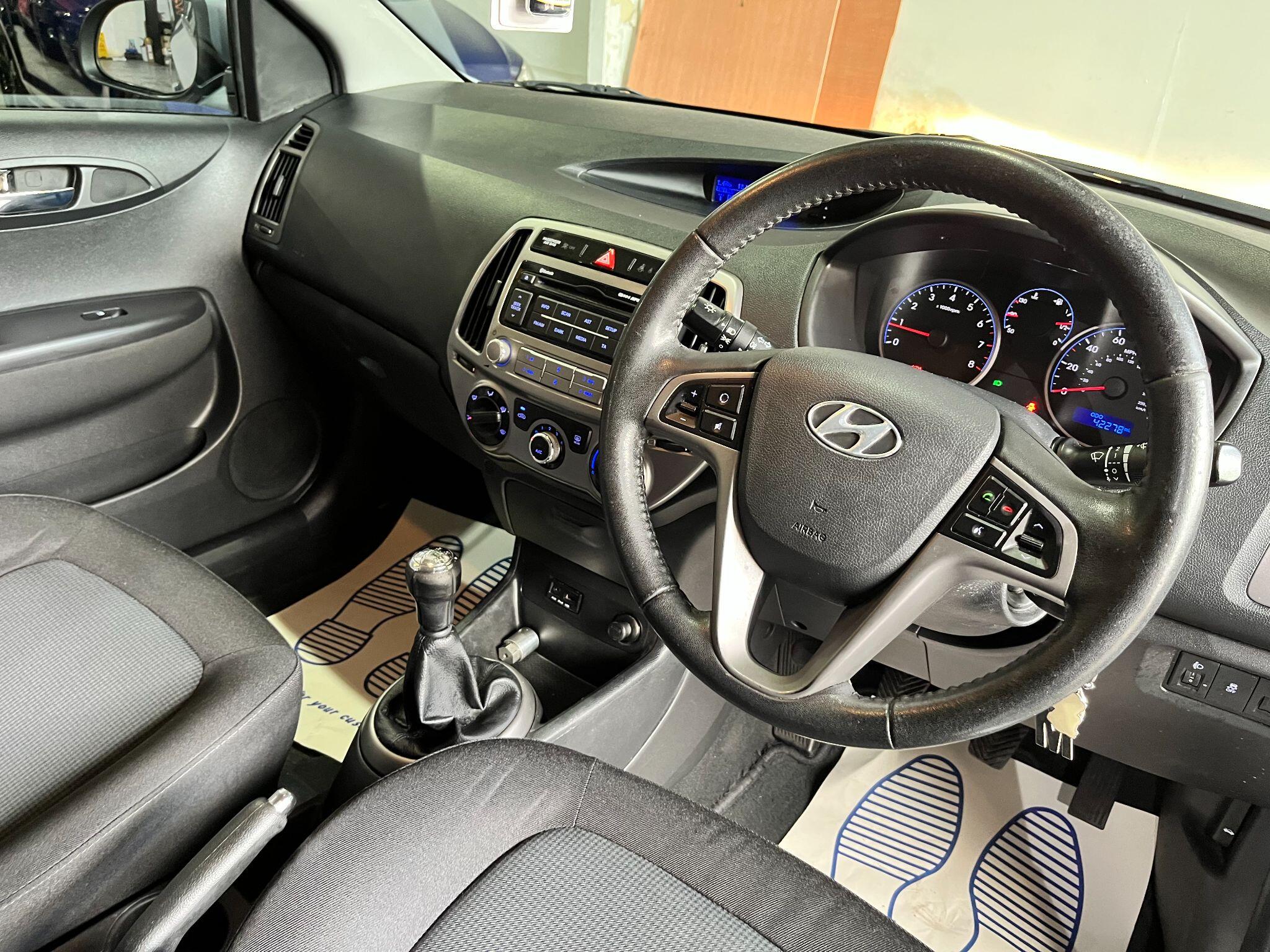 Hyundai I20 view 19
