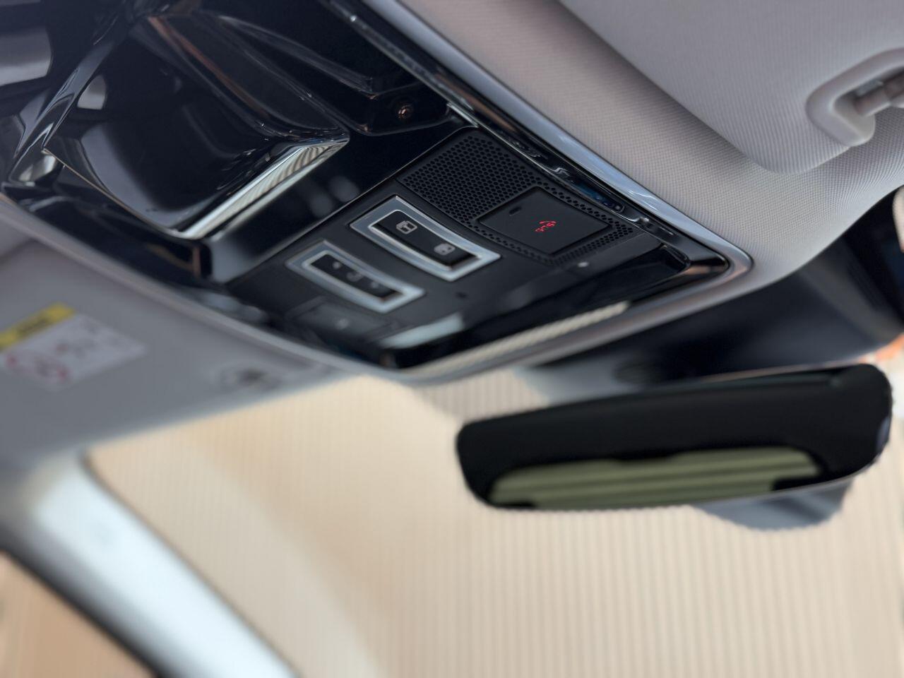 Land Rover Range Rover Sport view 49