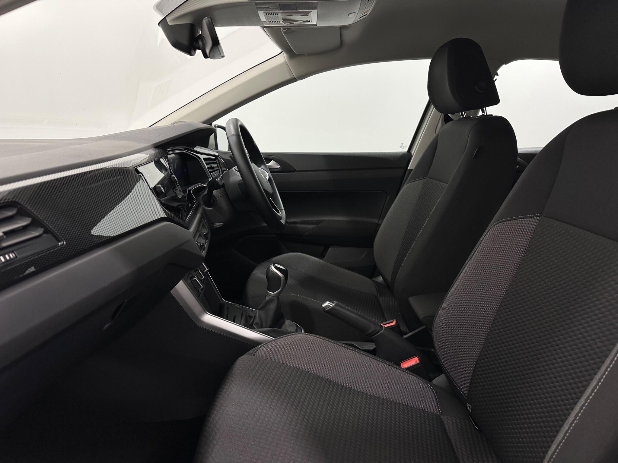 Volkswagen Polo view 33