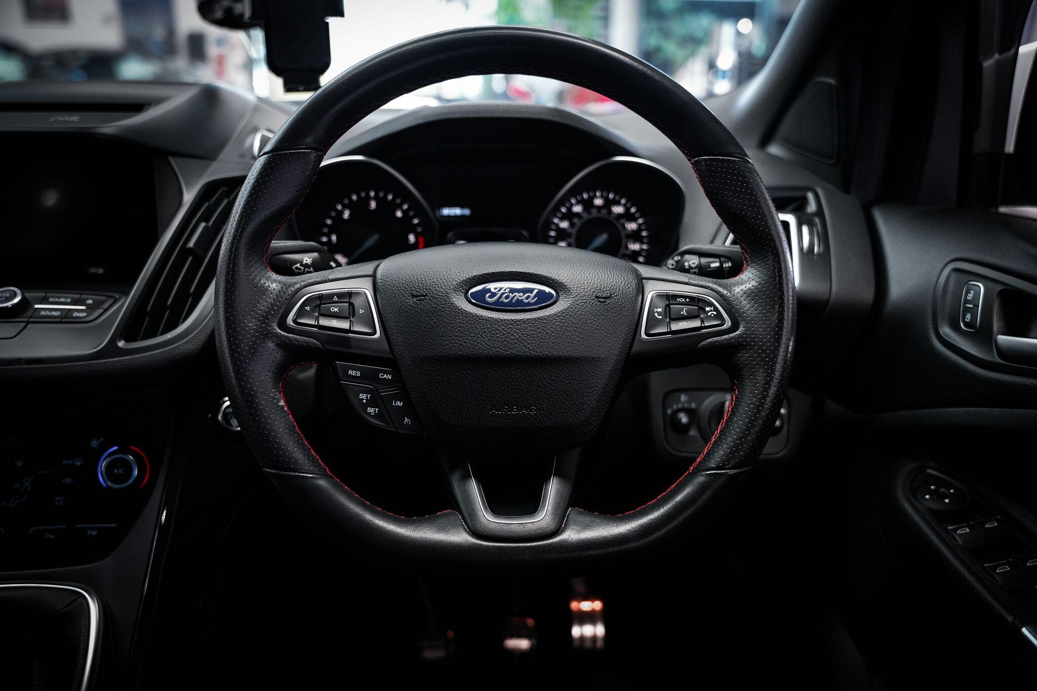Ford Kuga view 19