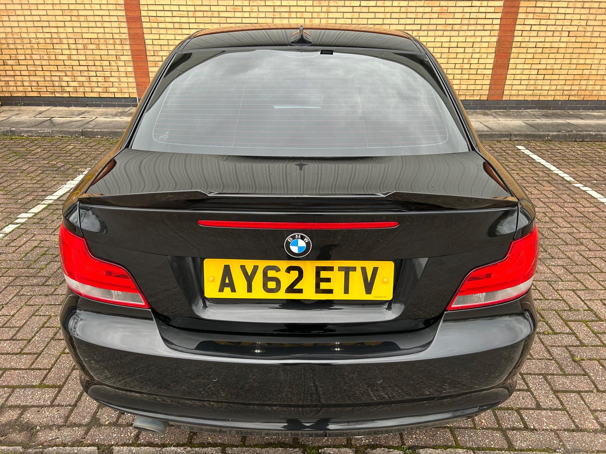 BMW 1 Series view 4
