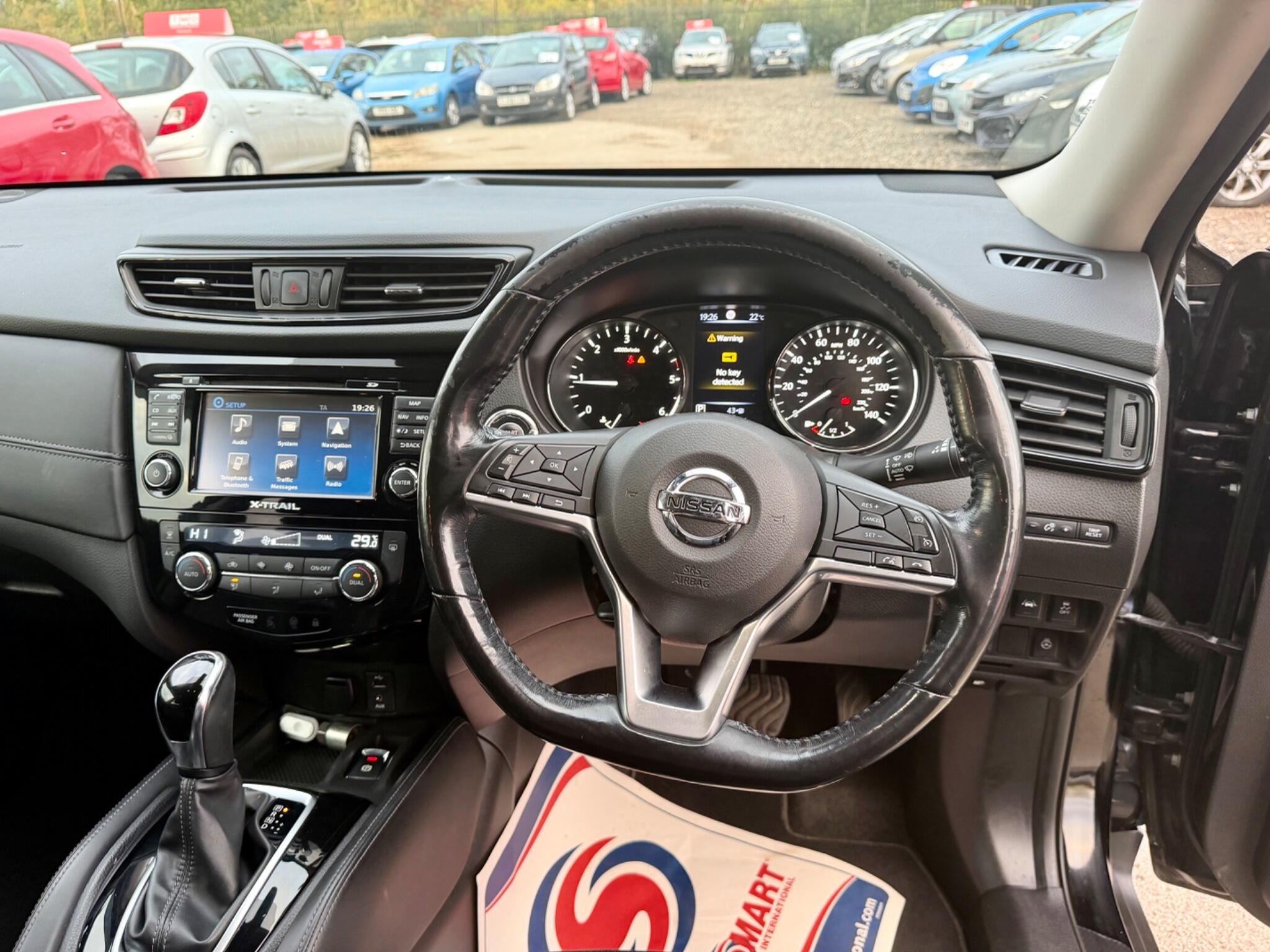 Nissan X-Trail view 62