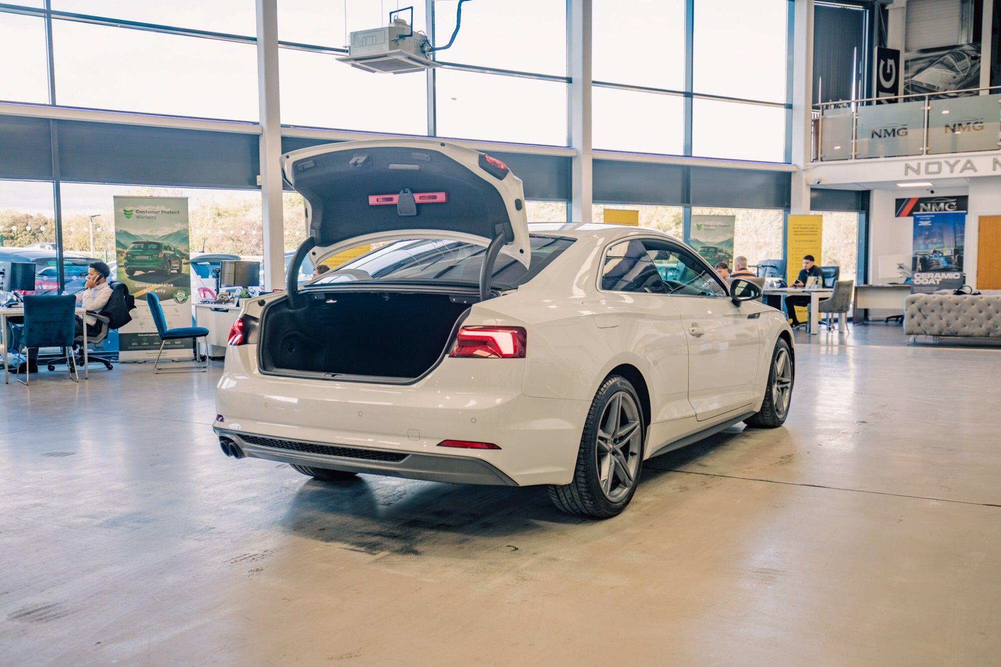 Audi A5 view 31