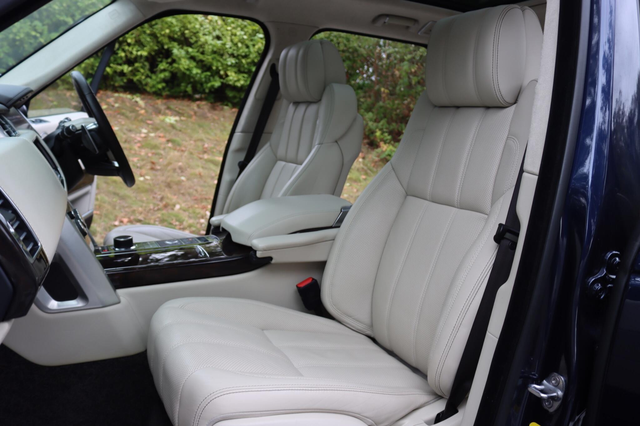 Land Rover Range Rover view 87