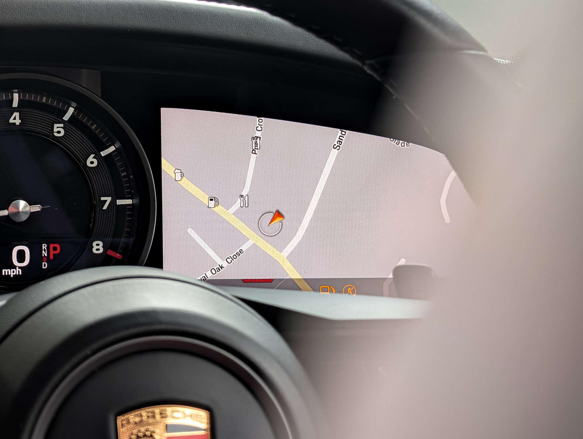 Porsche 911 view 35