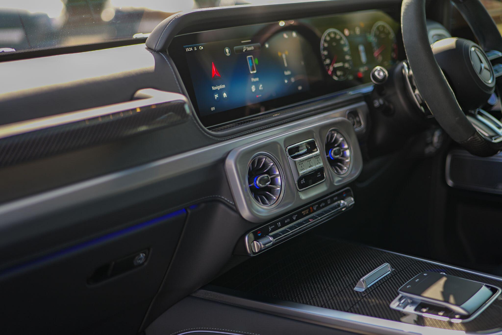 Mercedes-Benz G Class view 21