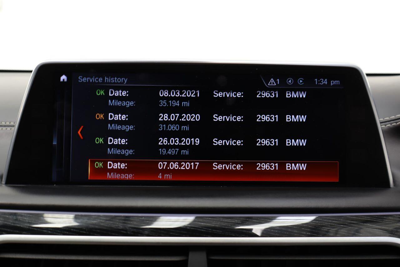 BMW 7 Series view 41