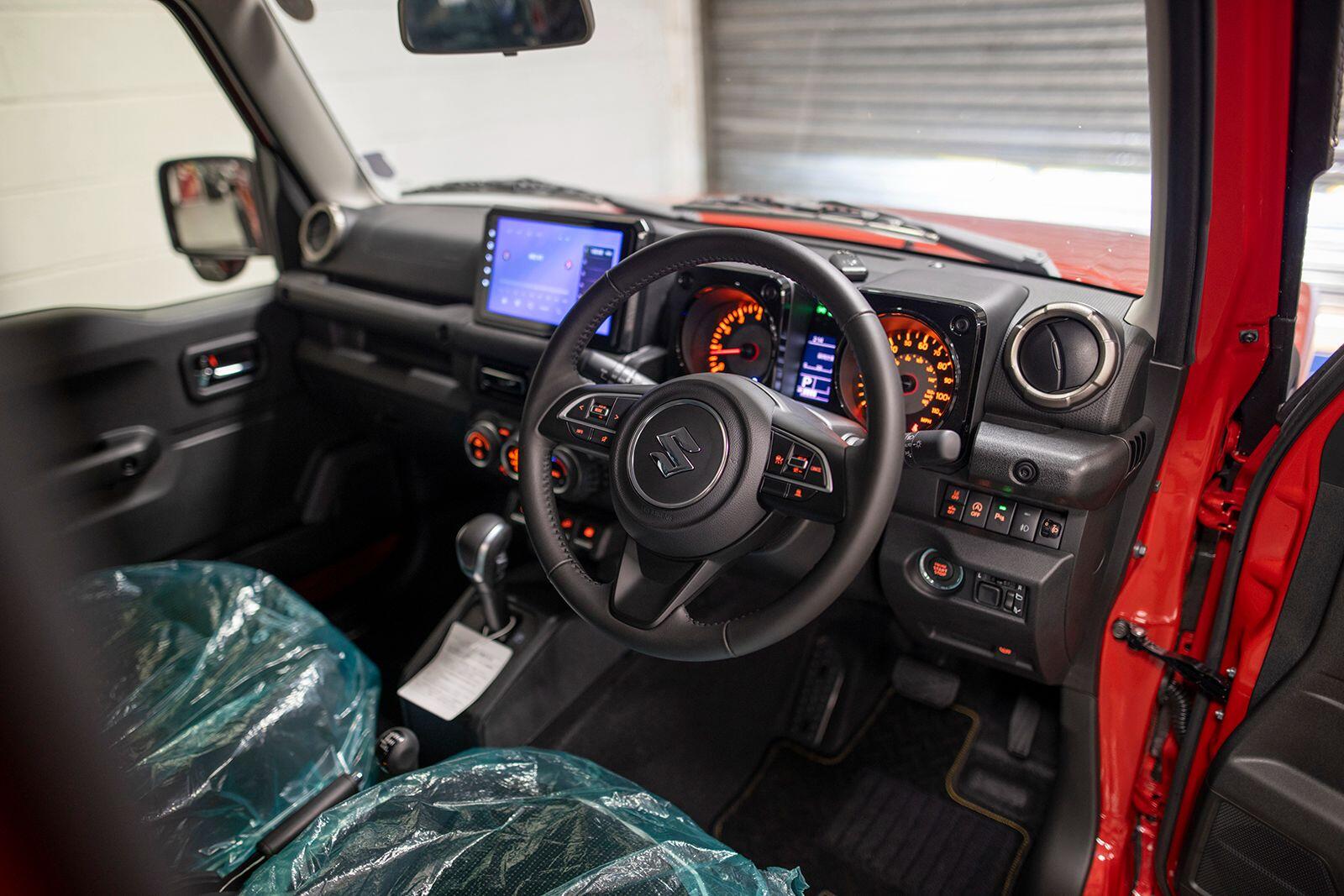 Suzuki Jimny view 18