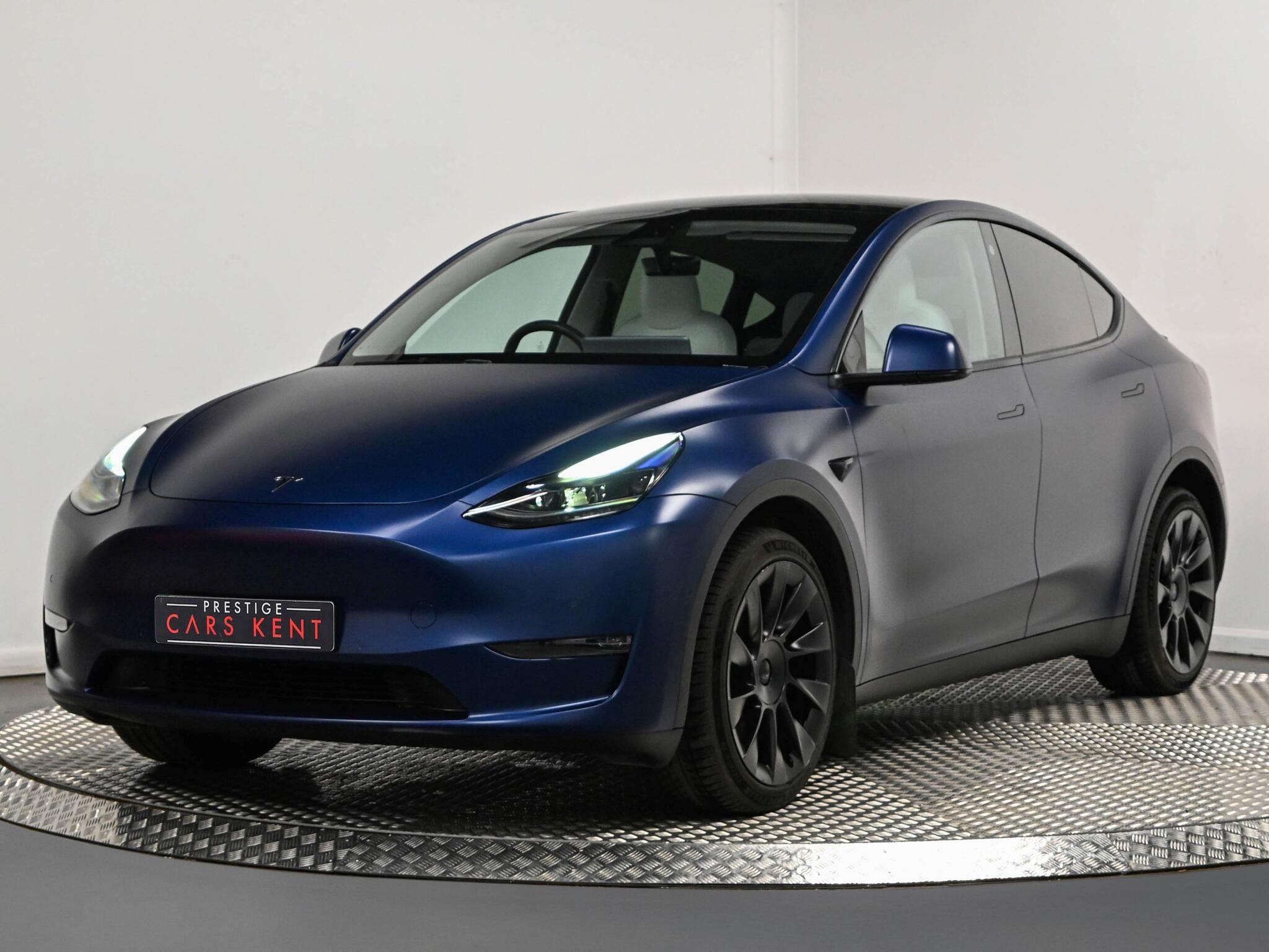 Tesla Model Y view 6