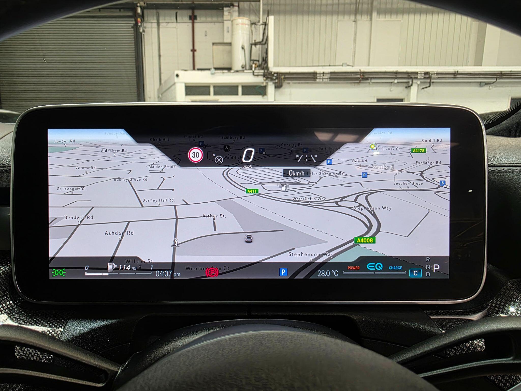 Mercedes-Benz C Class view 14