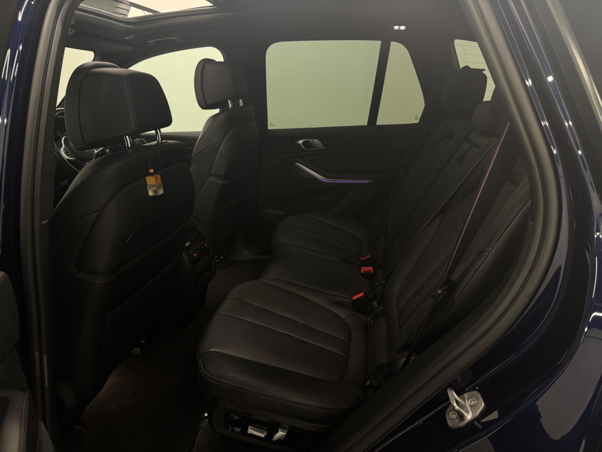 BMW X5 view 15