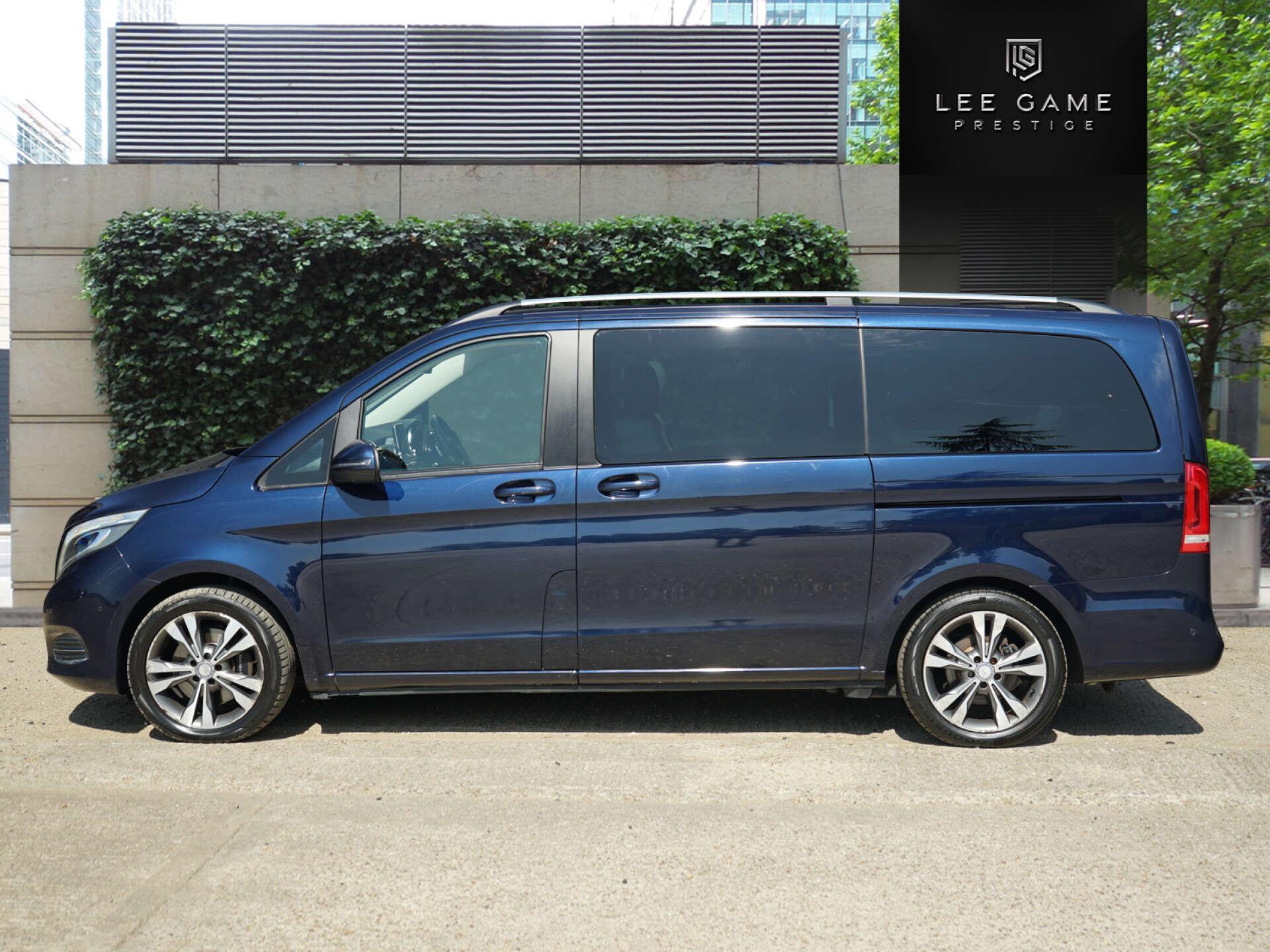 Mercedes-Benz V-Class view 18