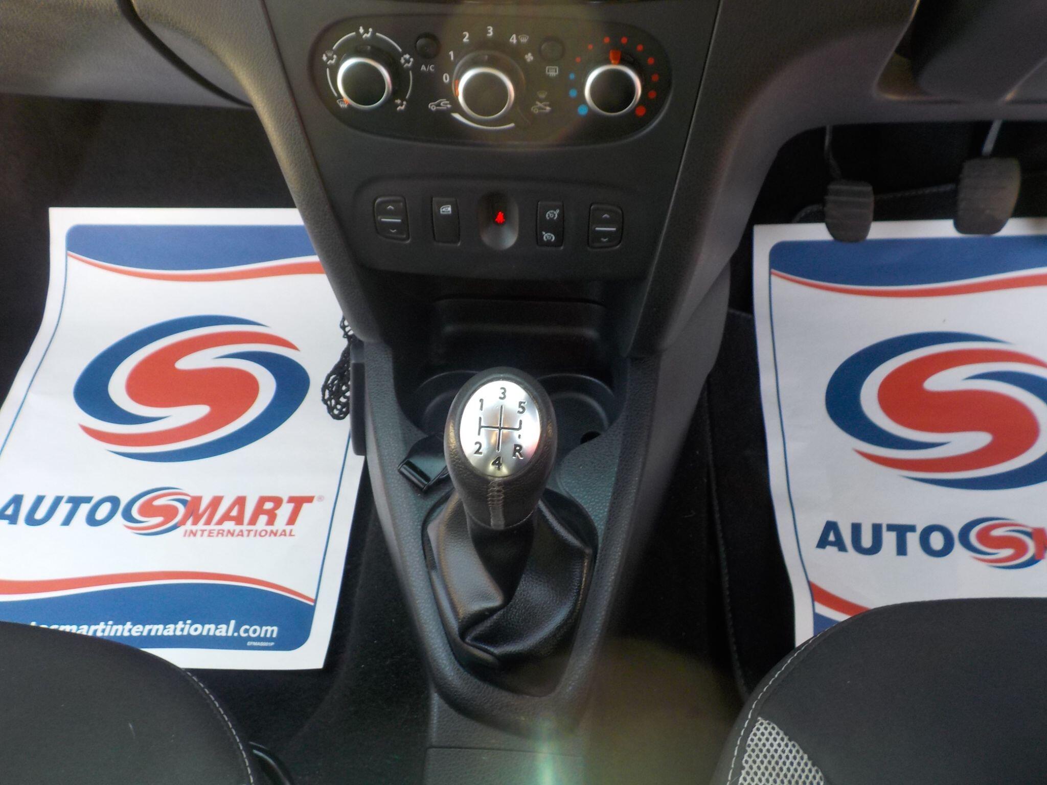 Dacia Sandero Stepway 0.9 TCe Laureate Euro 6 (s/s) 5dr