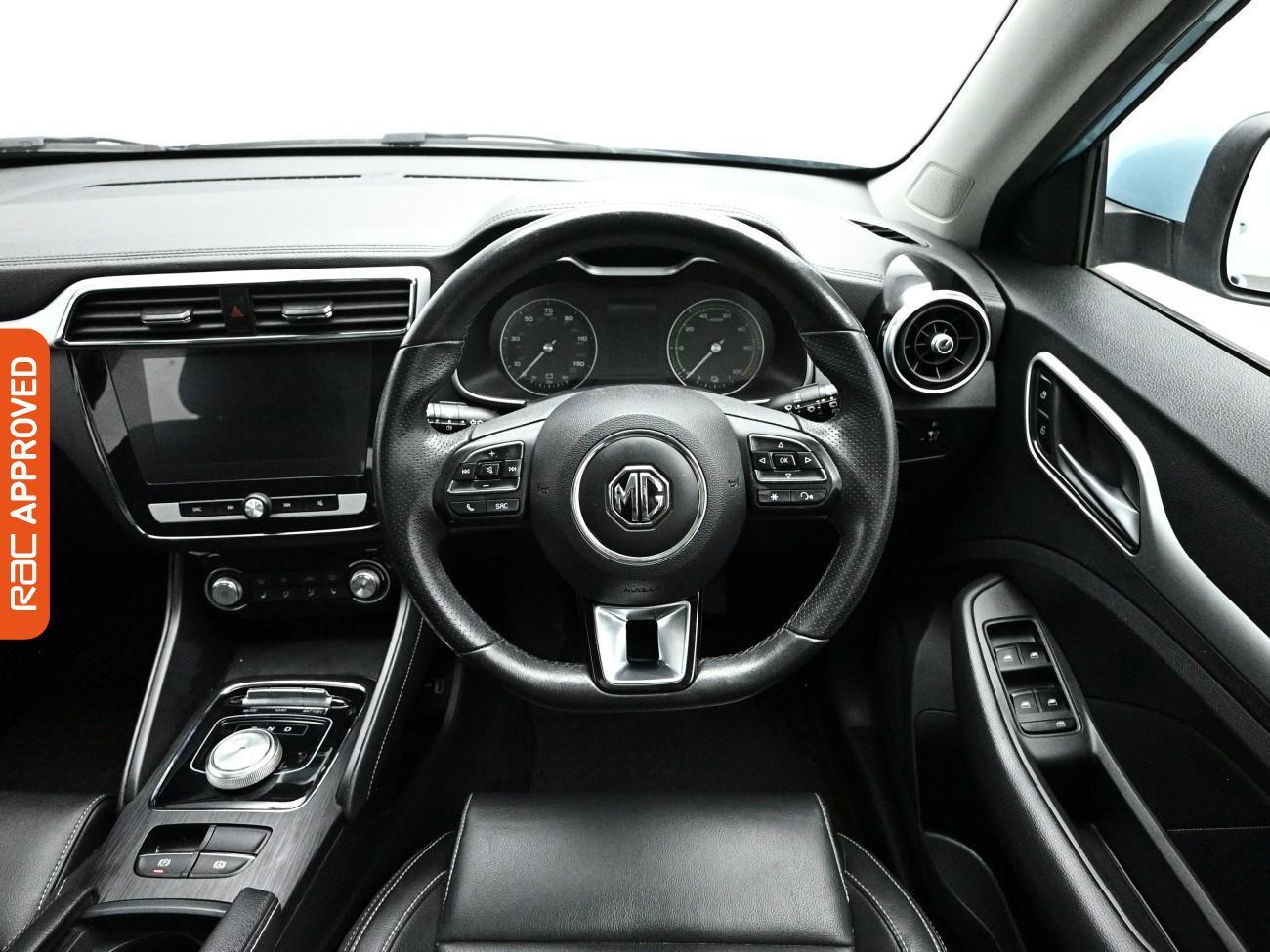 MG ZS view 10