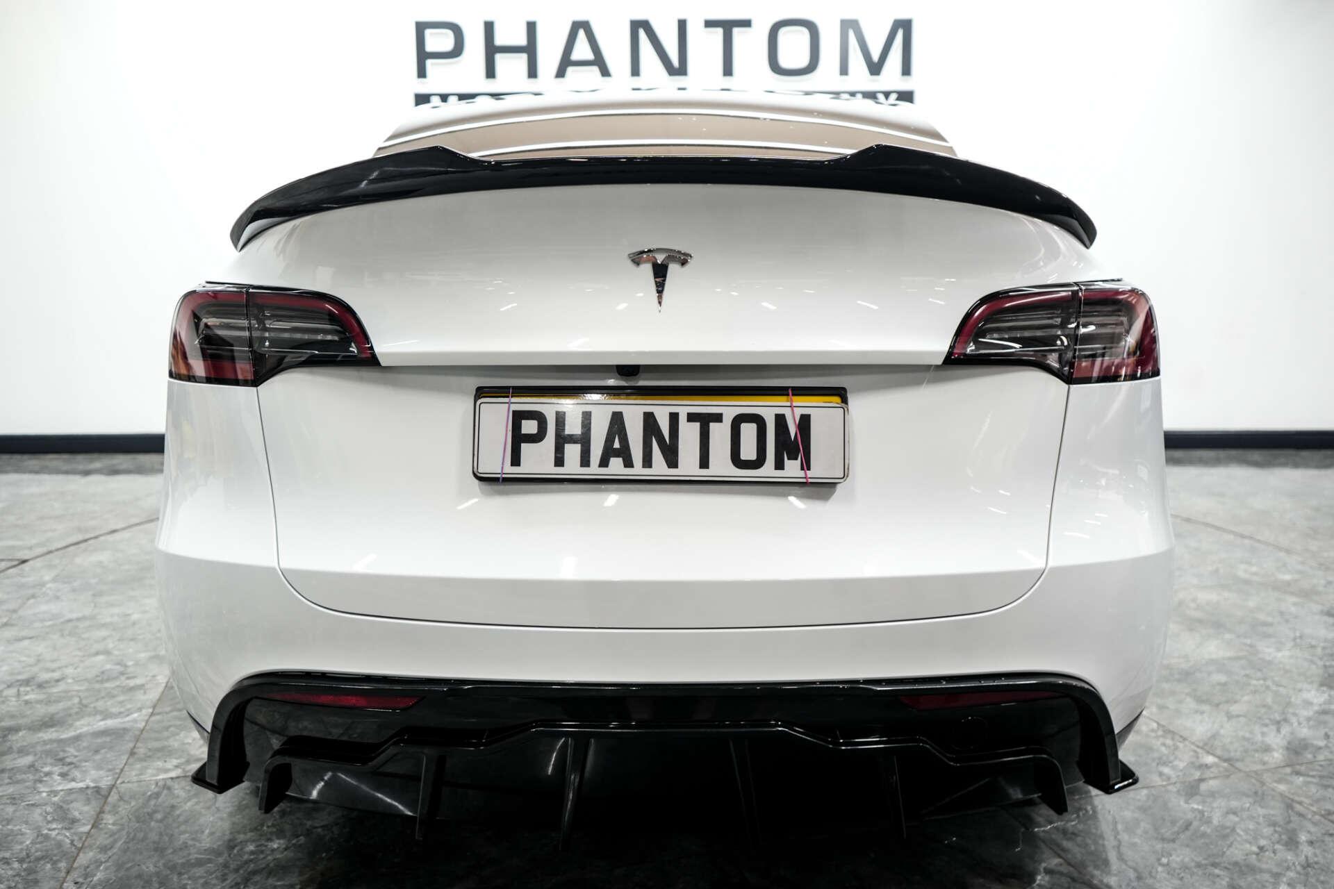 Tesla Model Y view 11