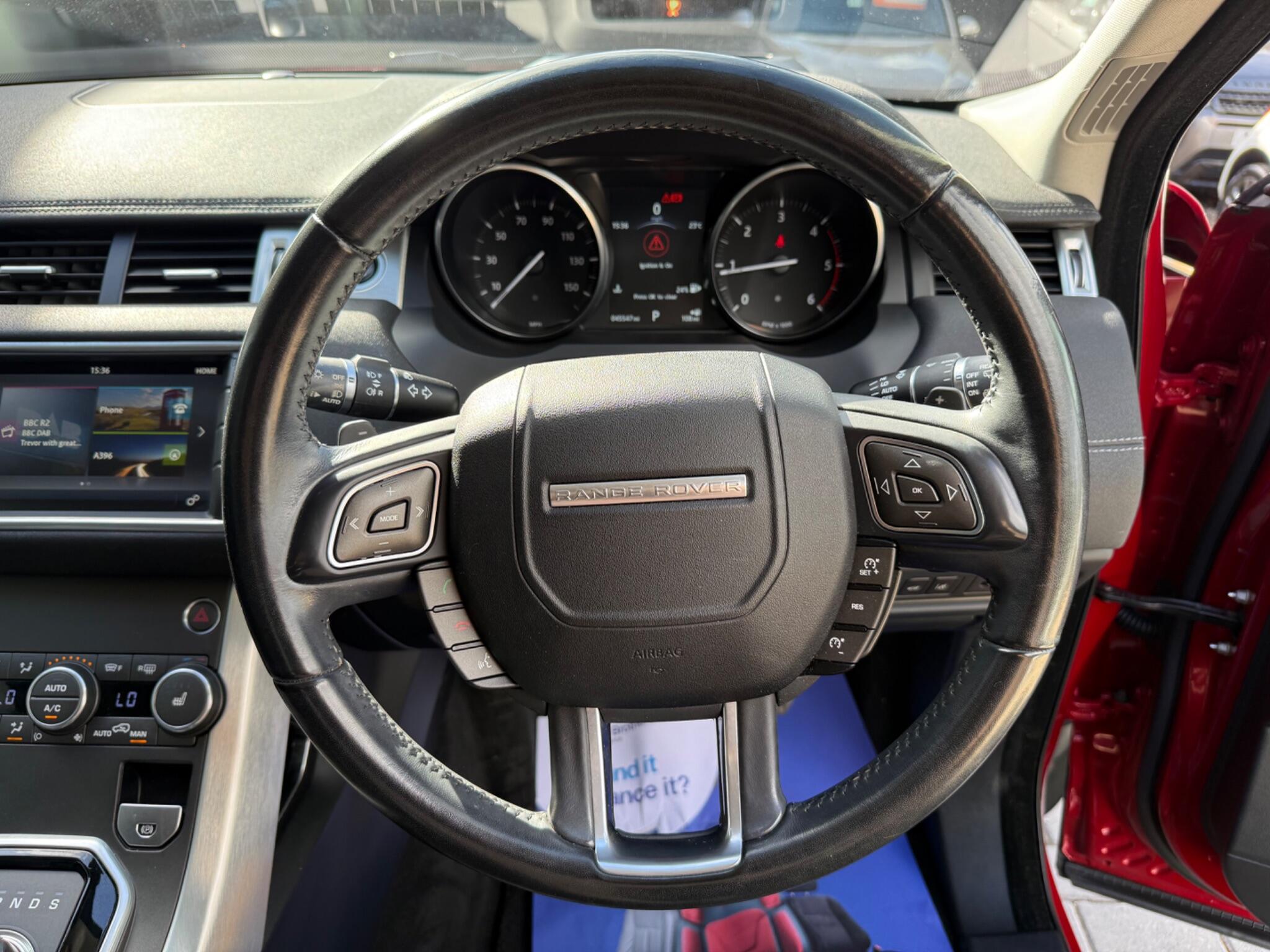 Land Rover Range Rover Evoque view 25