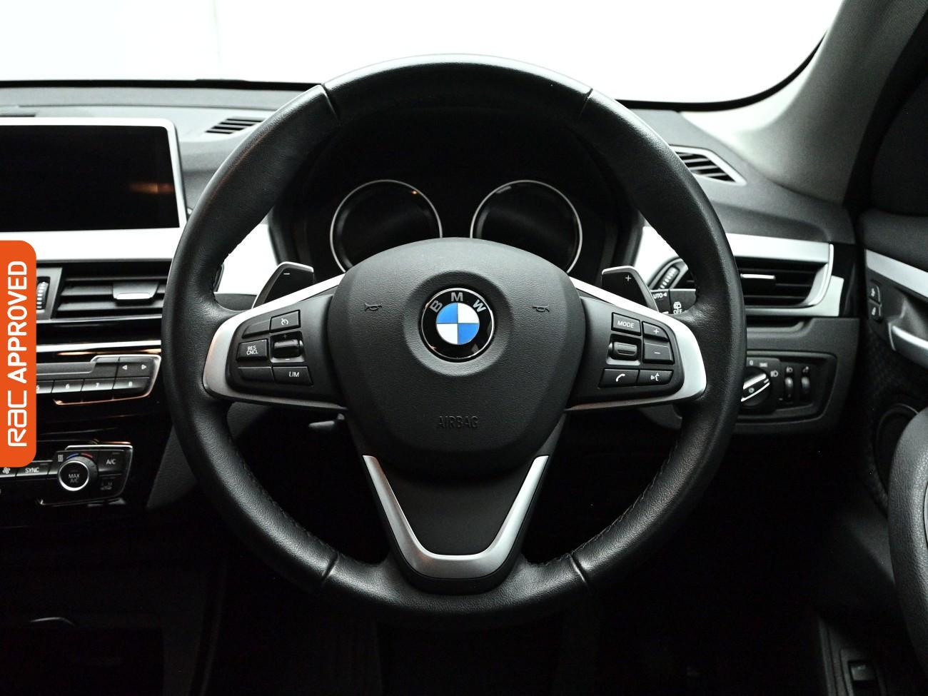 BMW X1 view 9