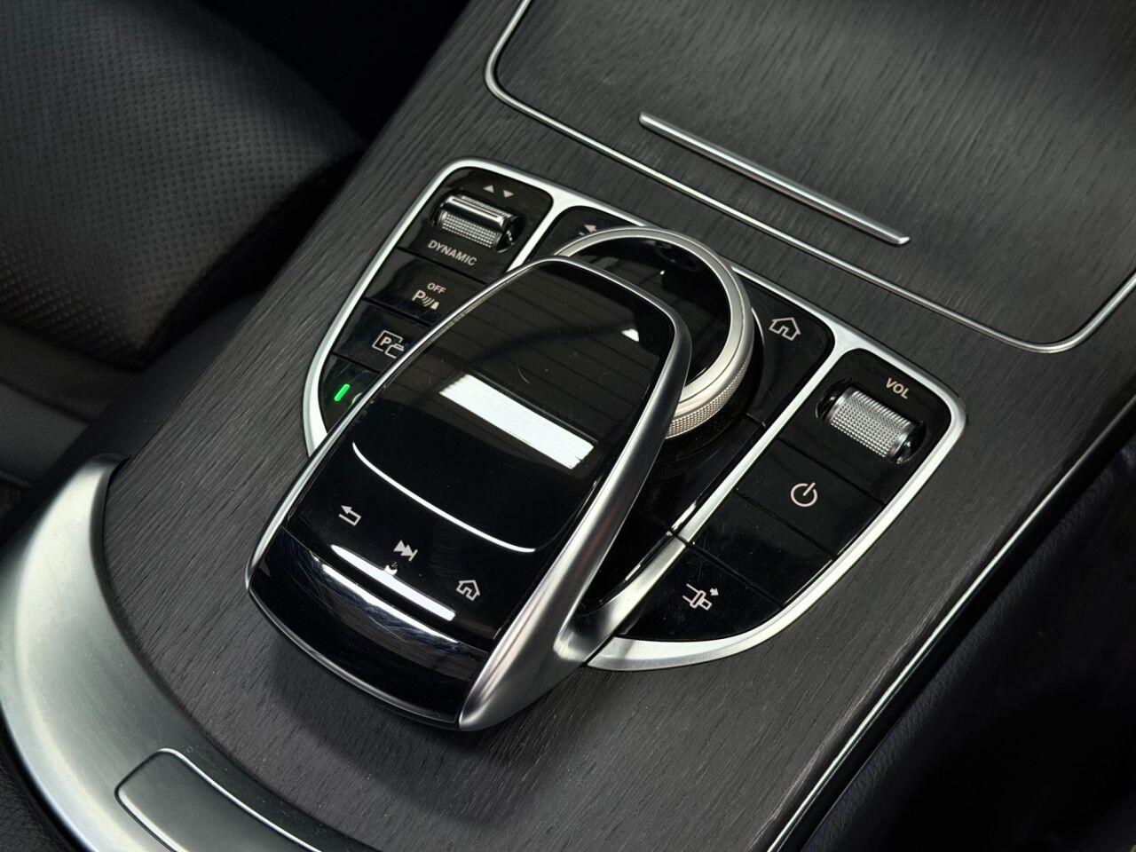 Mercedes-Benz C Class view 50