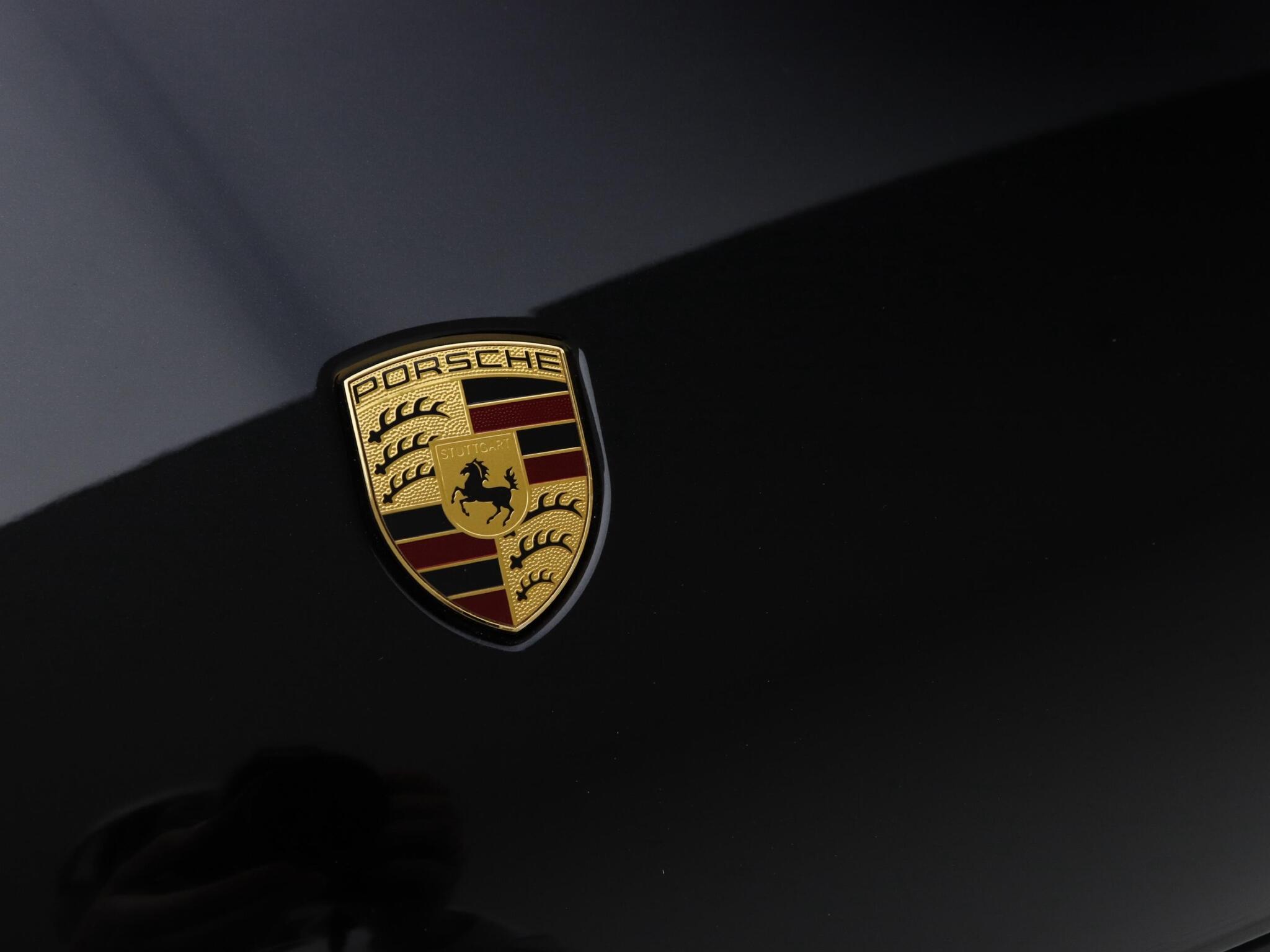 Porsche Macan view 22