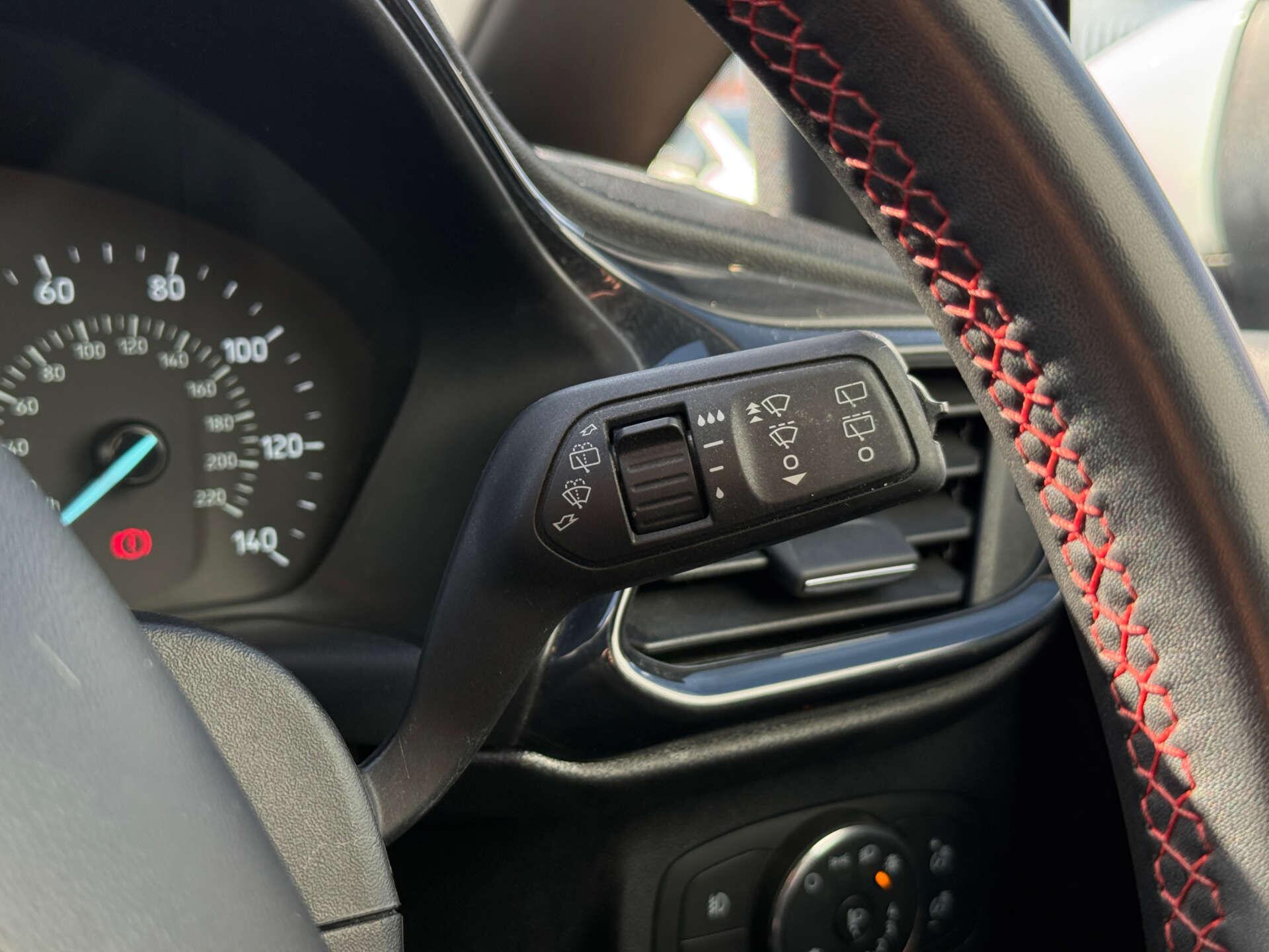 Ford Fiesta view 47