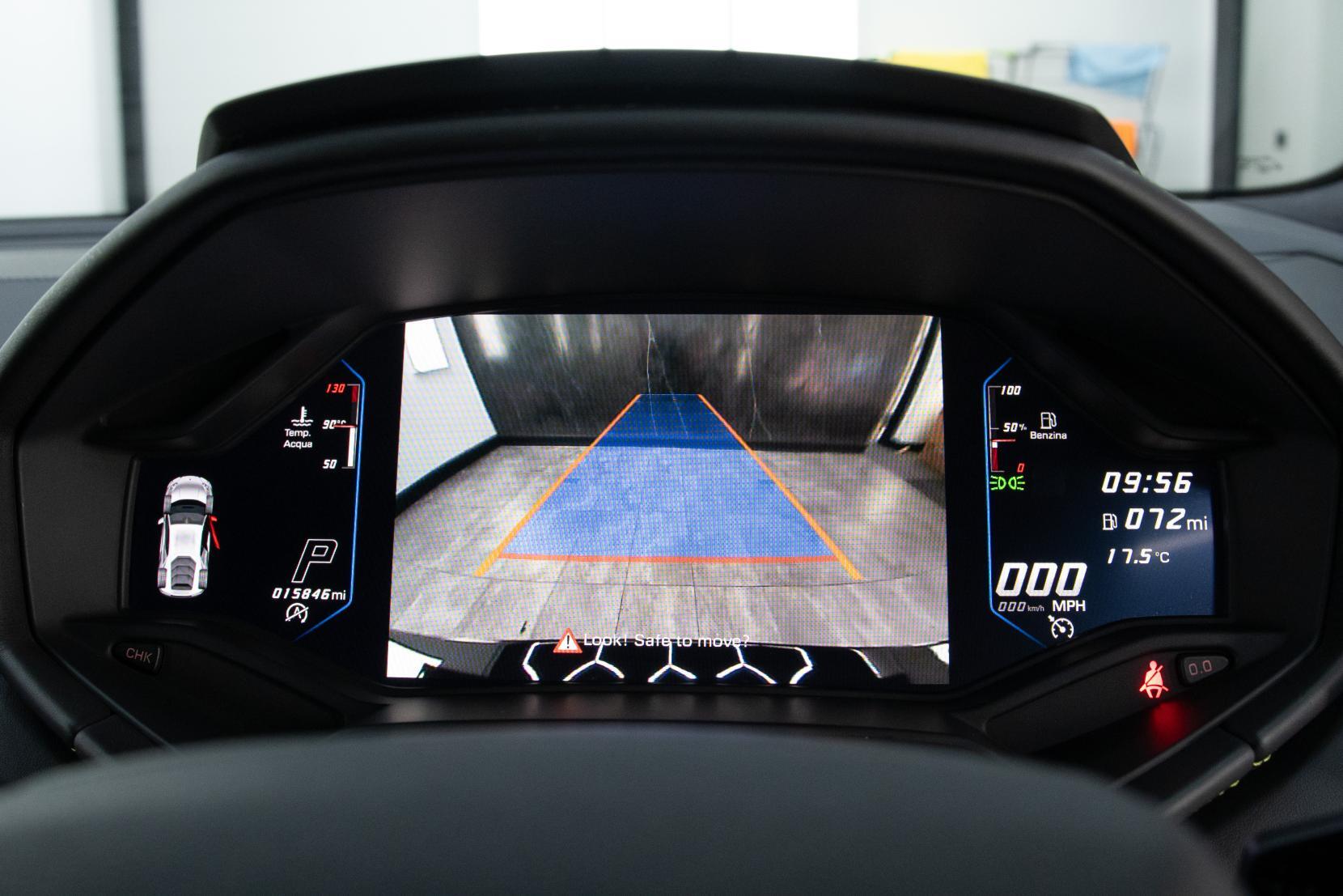 Lamborghini Huracan view 14
