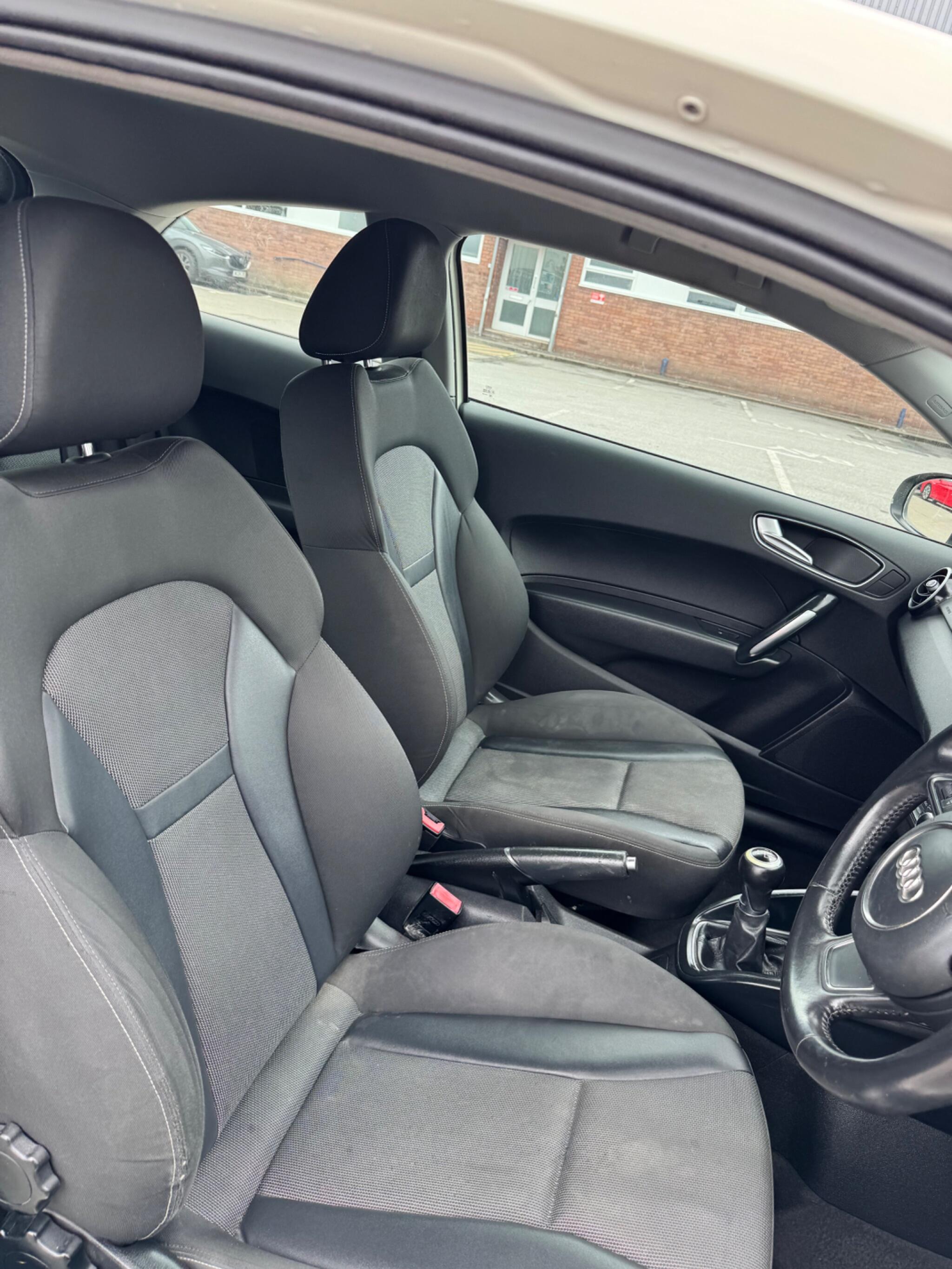 Audi A1 view 26