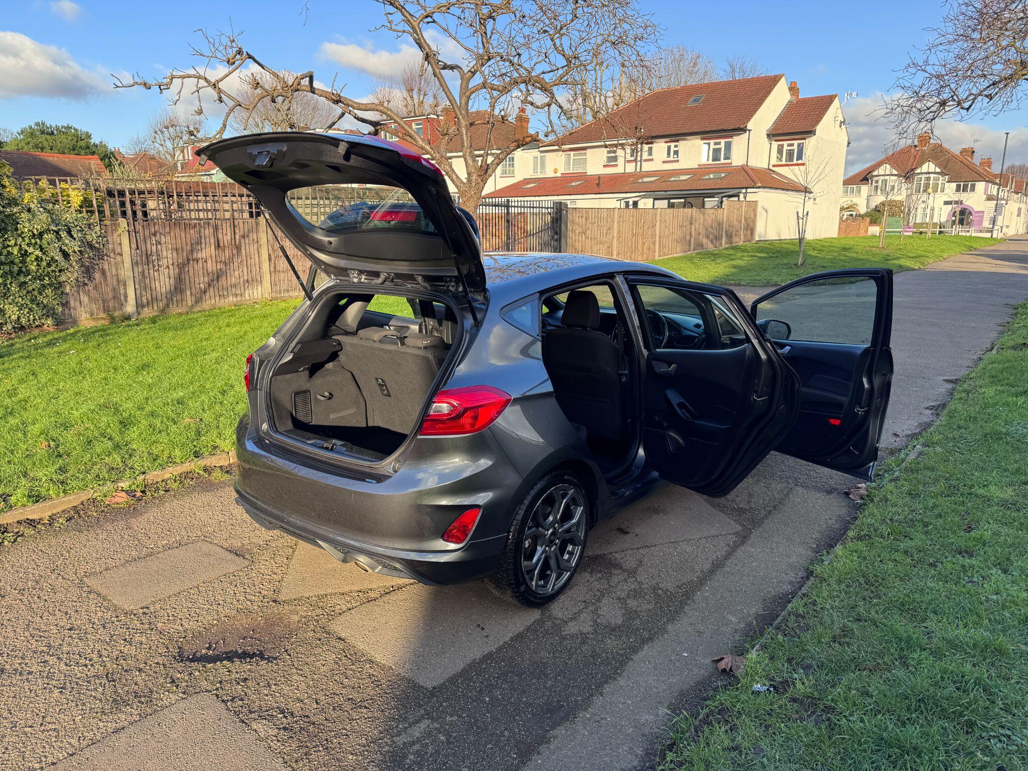 2019 Ford Fiesta 1.0T EcoBoost ST-Line Euro 6 (s/s) 5dr • 46,000 miles image 30