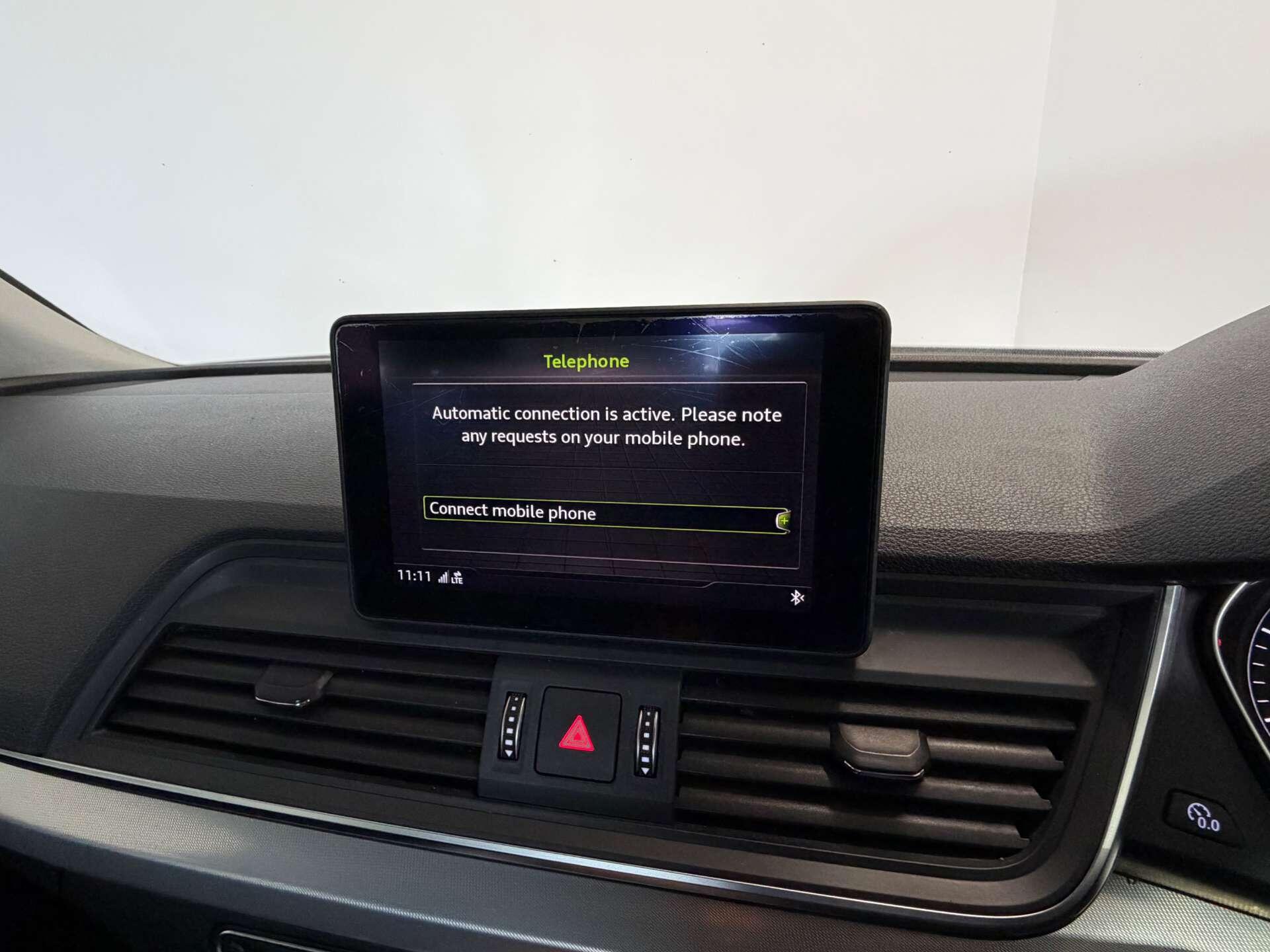 Audi Q5 view 32