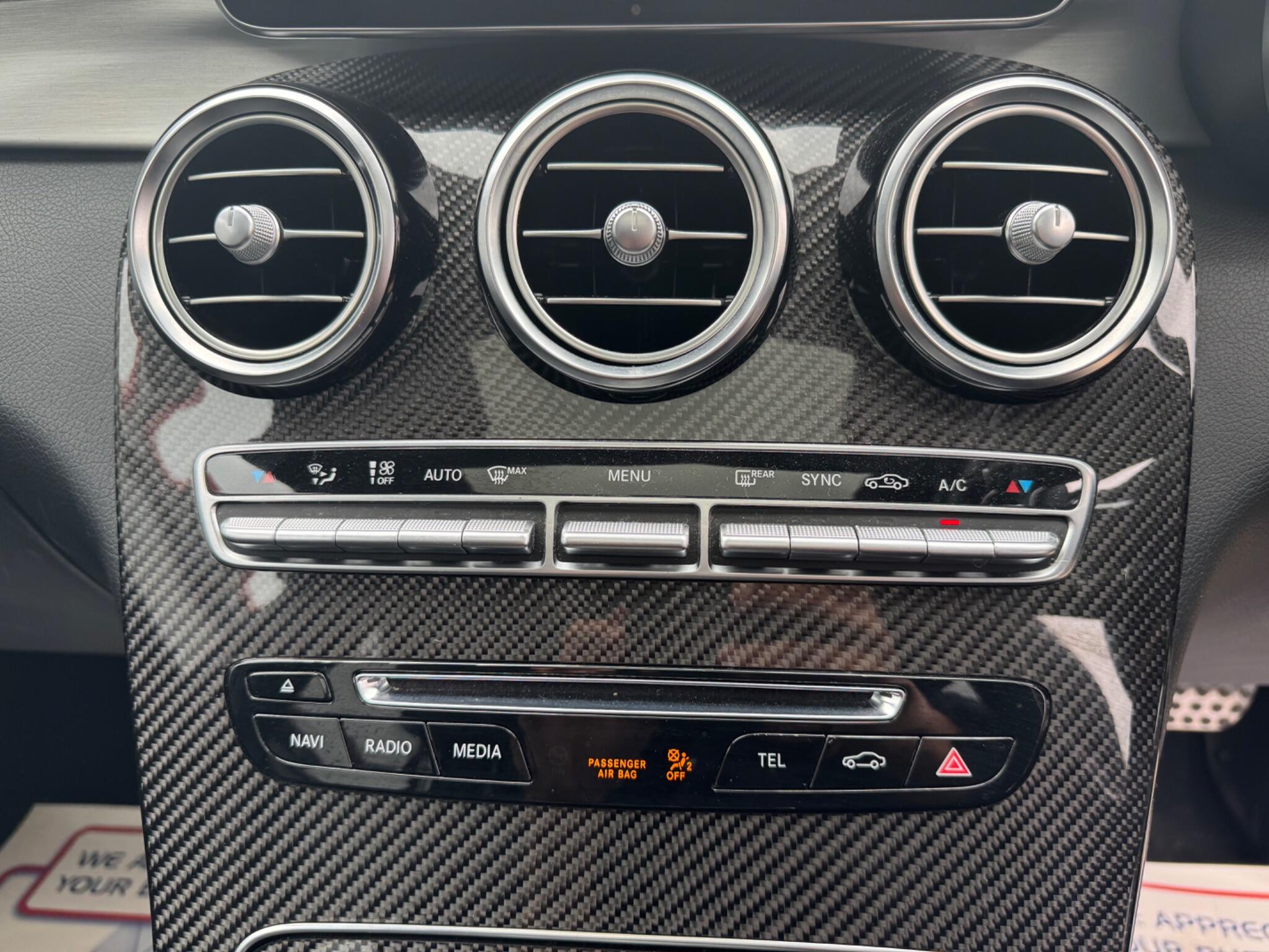 Mercedes-Benz GLC view 53