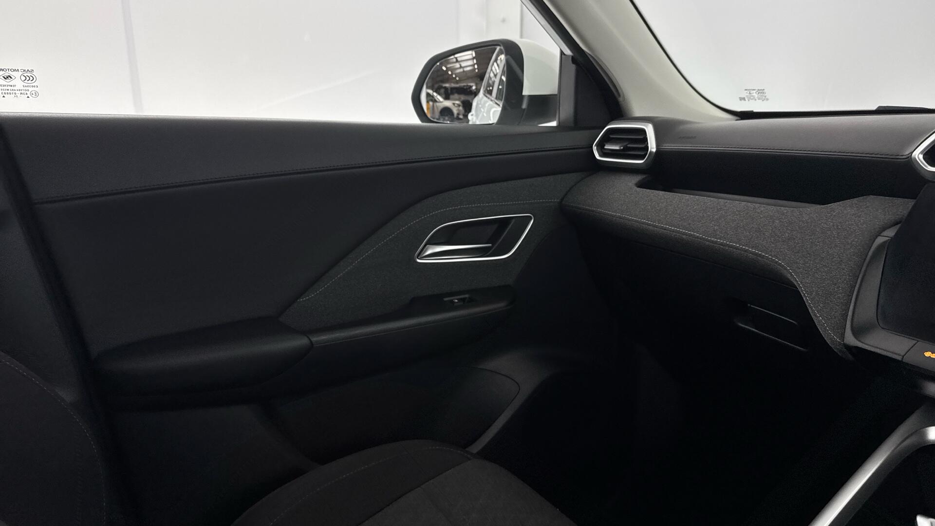 MG ZS view 26