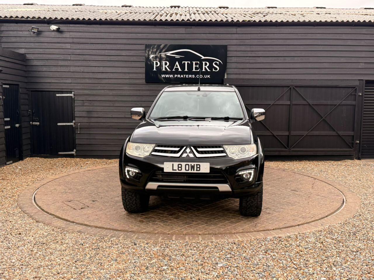 Mitsubishi L200 view 4