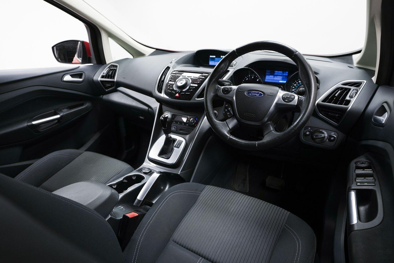 Ford C-Max view 8