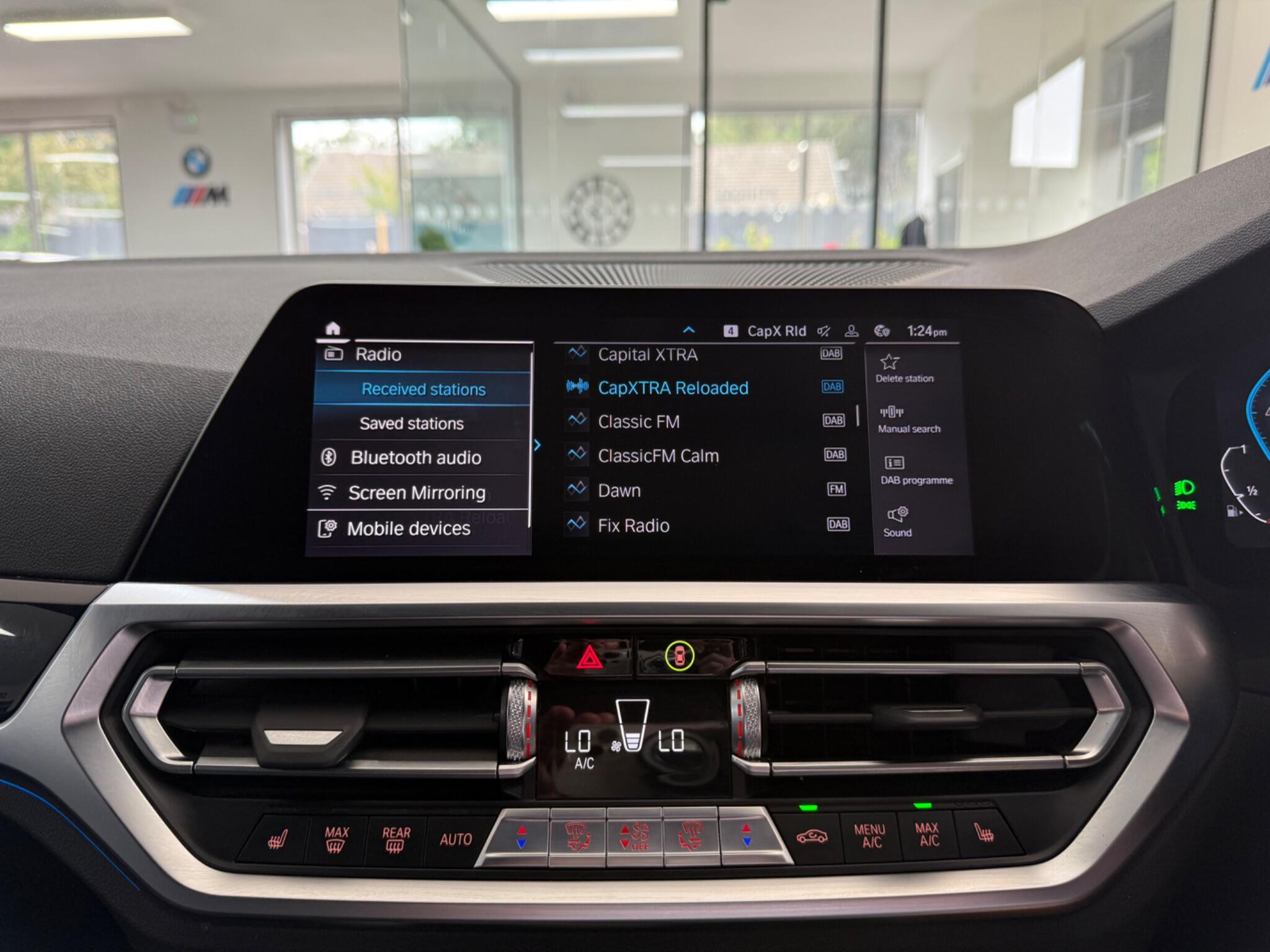 BMW 3 Series view 12