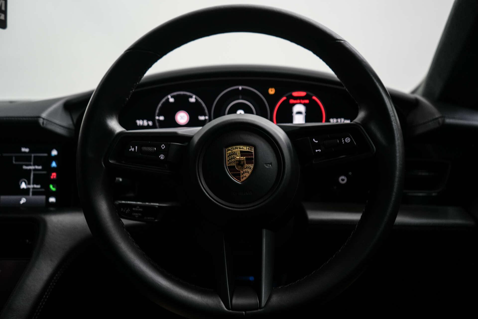 Porsche Taycan view 38