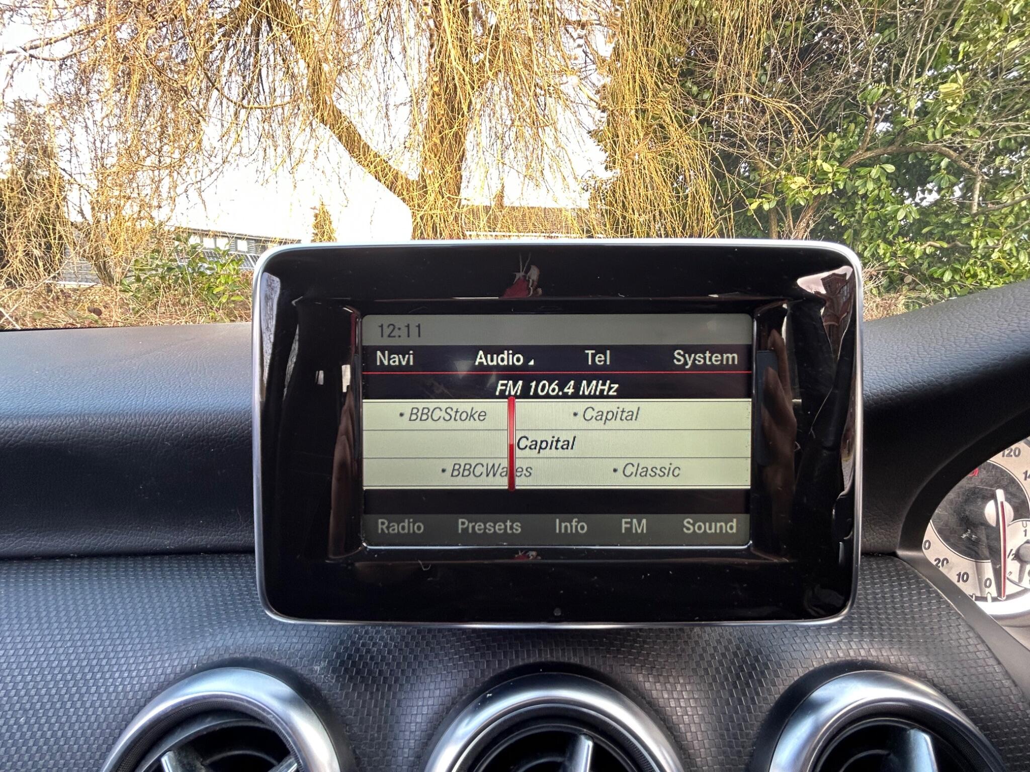 Mercedes-Benz A-Class view 26