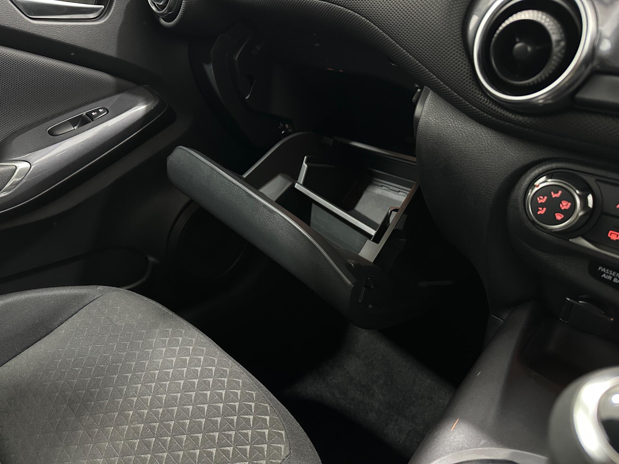Nissan Juke view 25