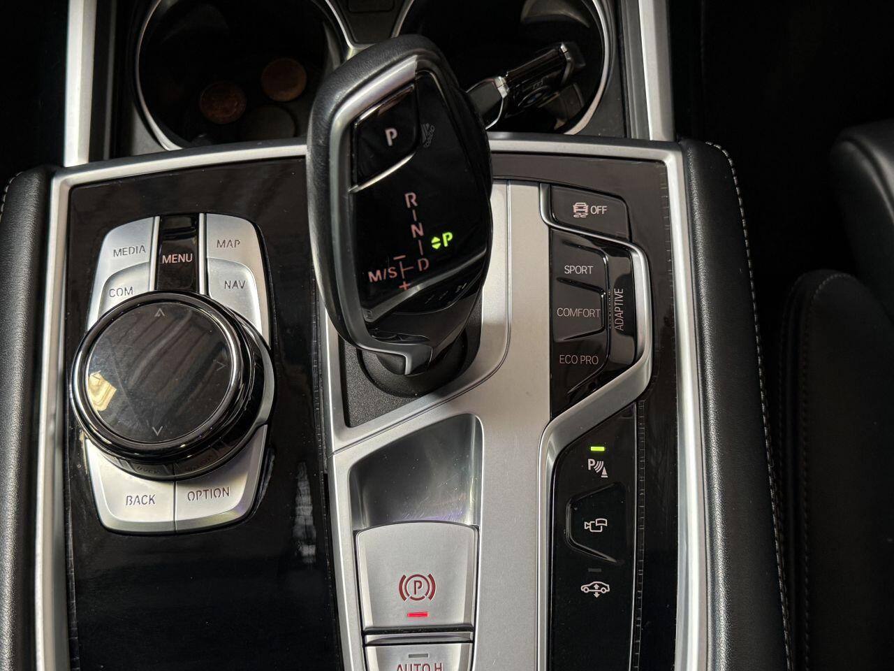 BMW 7 Series view 60