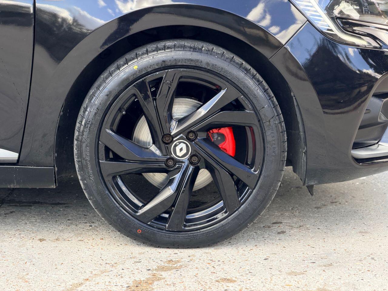 Renault Clio view 15