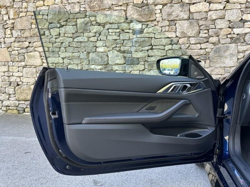 BMW M4 view 34