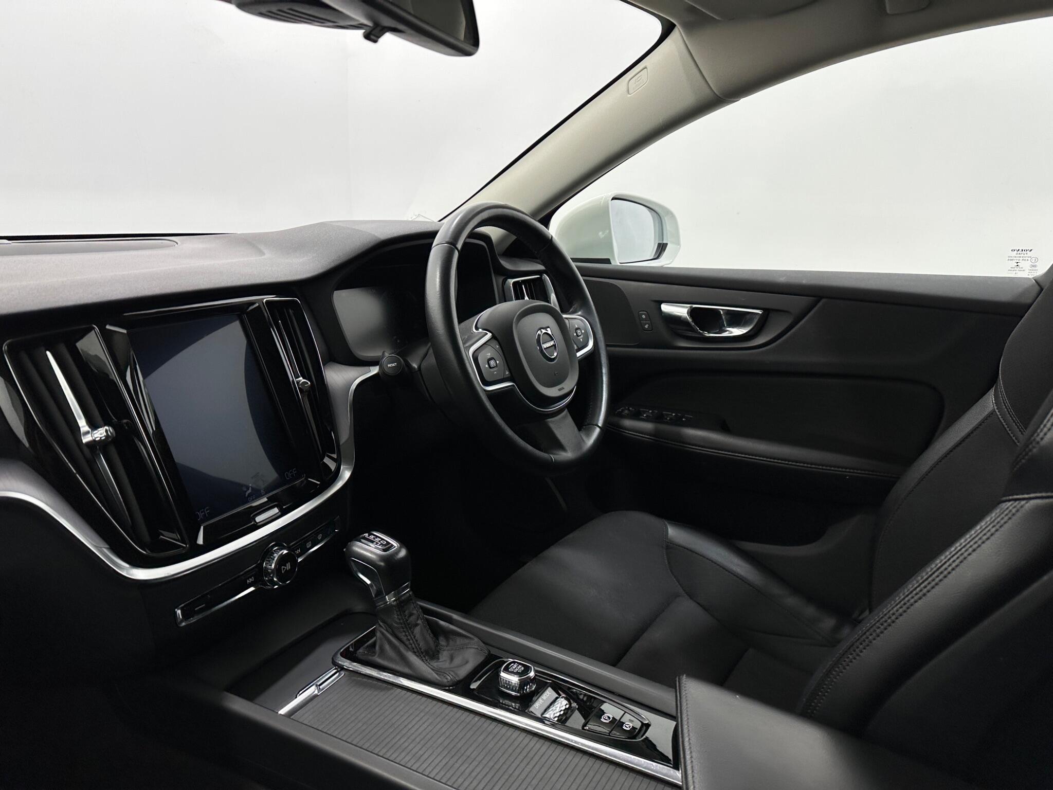 Volvo V60 view 29