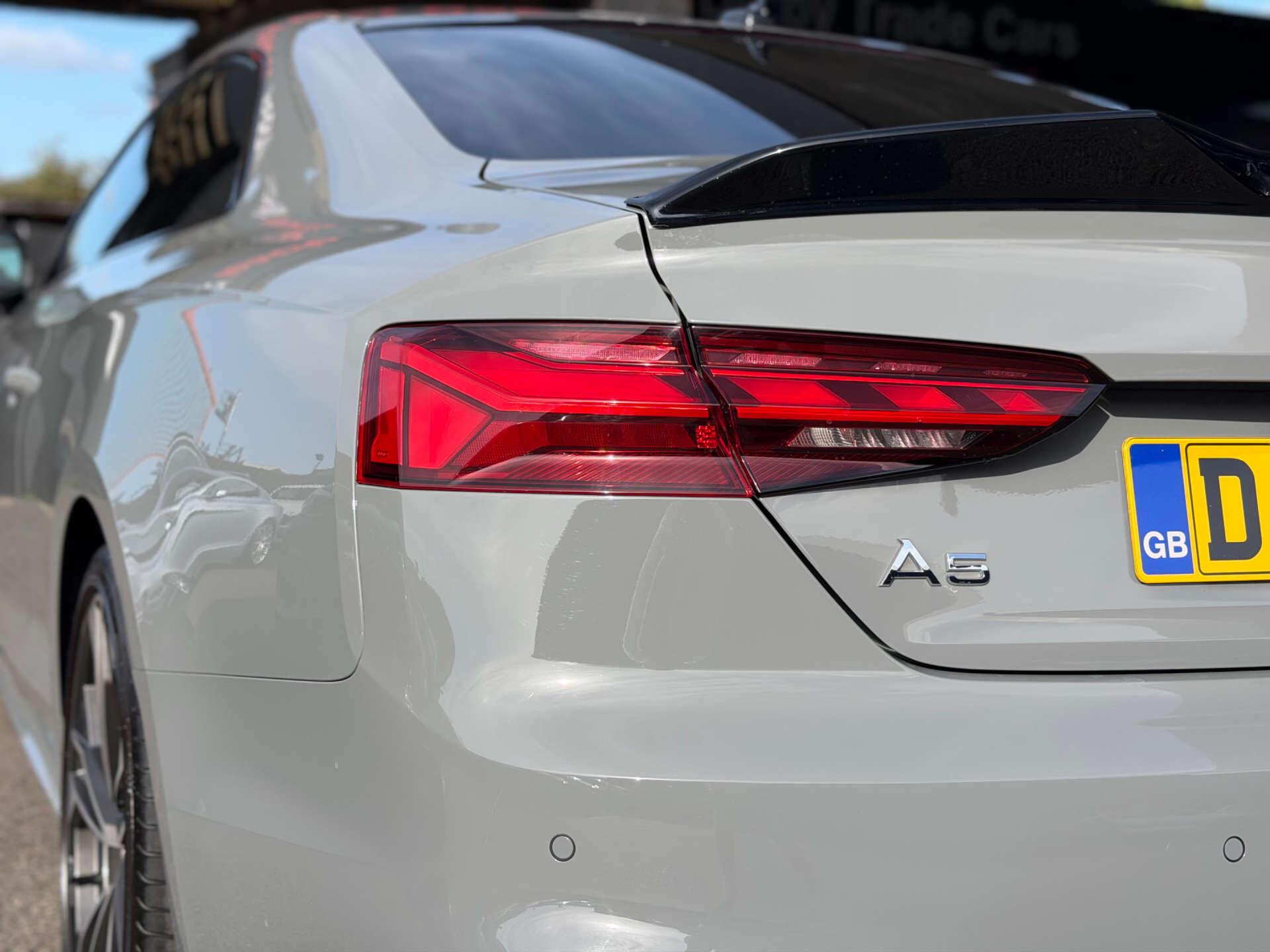 Audi A5 view 14