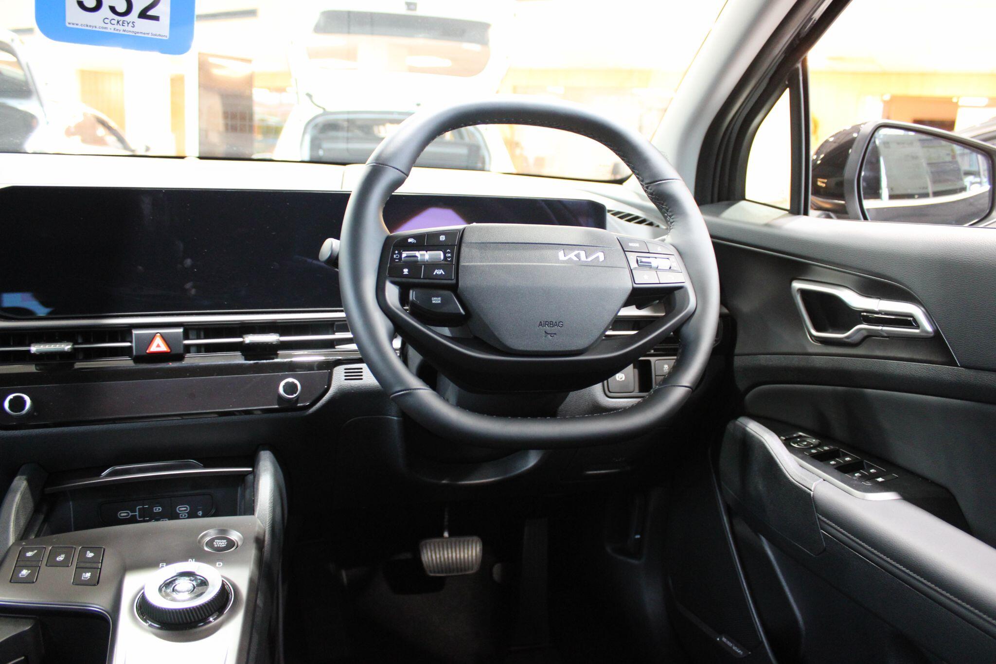 Kia Sportage view 7