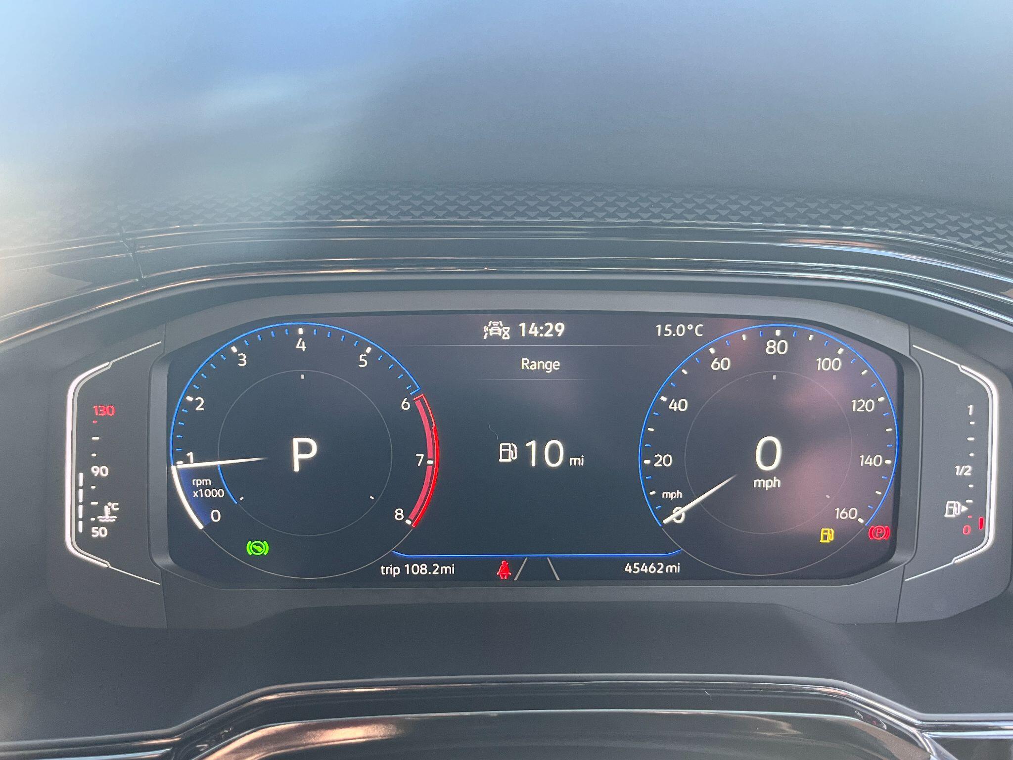 Volkswagen Polo view 16