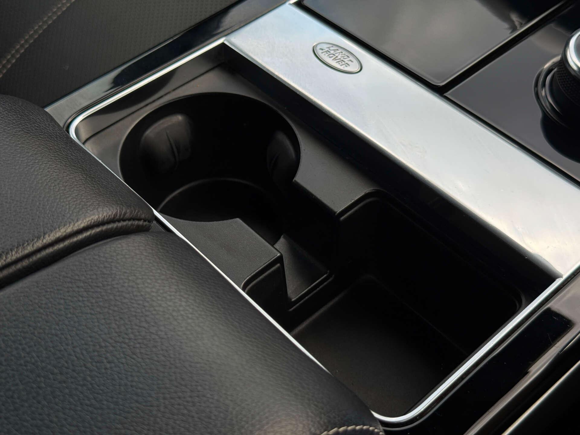 Land Rover Range Rover Velar view 64